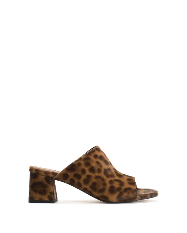 Horizon 55 Calf hair Leopard sold by Anonymous Copenhagen