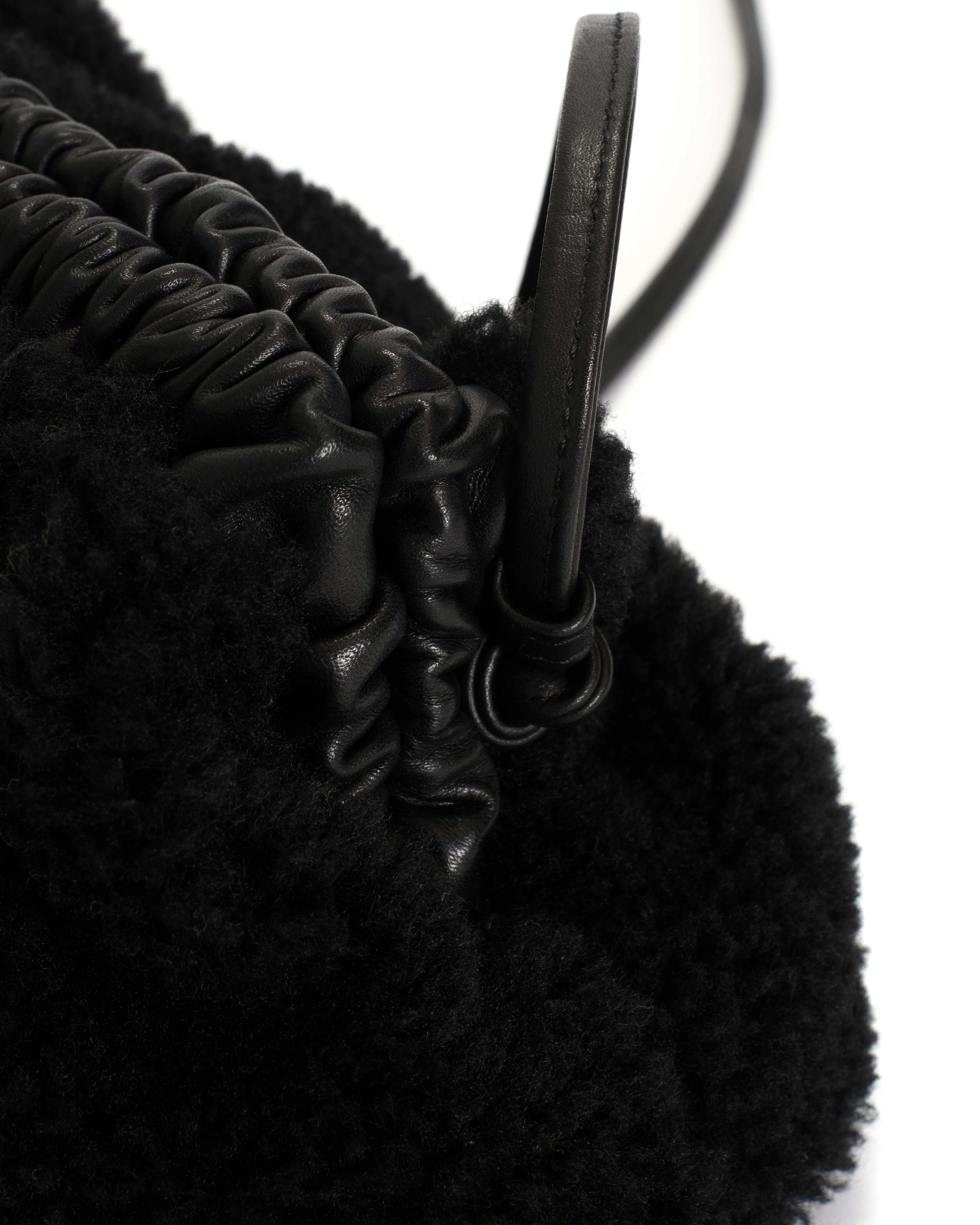 Hally petite cloud bag Lamb shearling & shiny lamb Black sold by Anonymous Copenhagen product image thumbnail 4