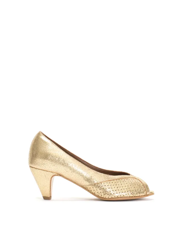 Tiffany stiletto Crackled metallic goat Gold sold by Anonymous Copenhagen