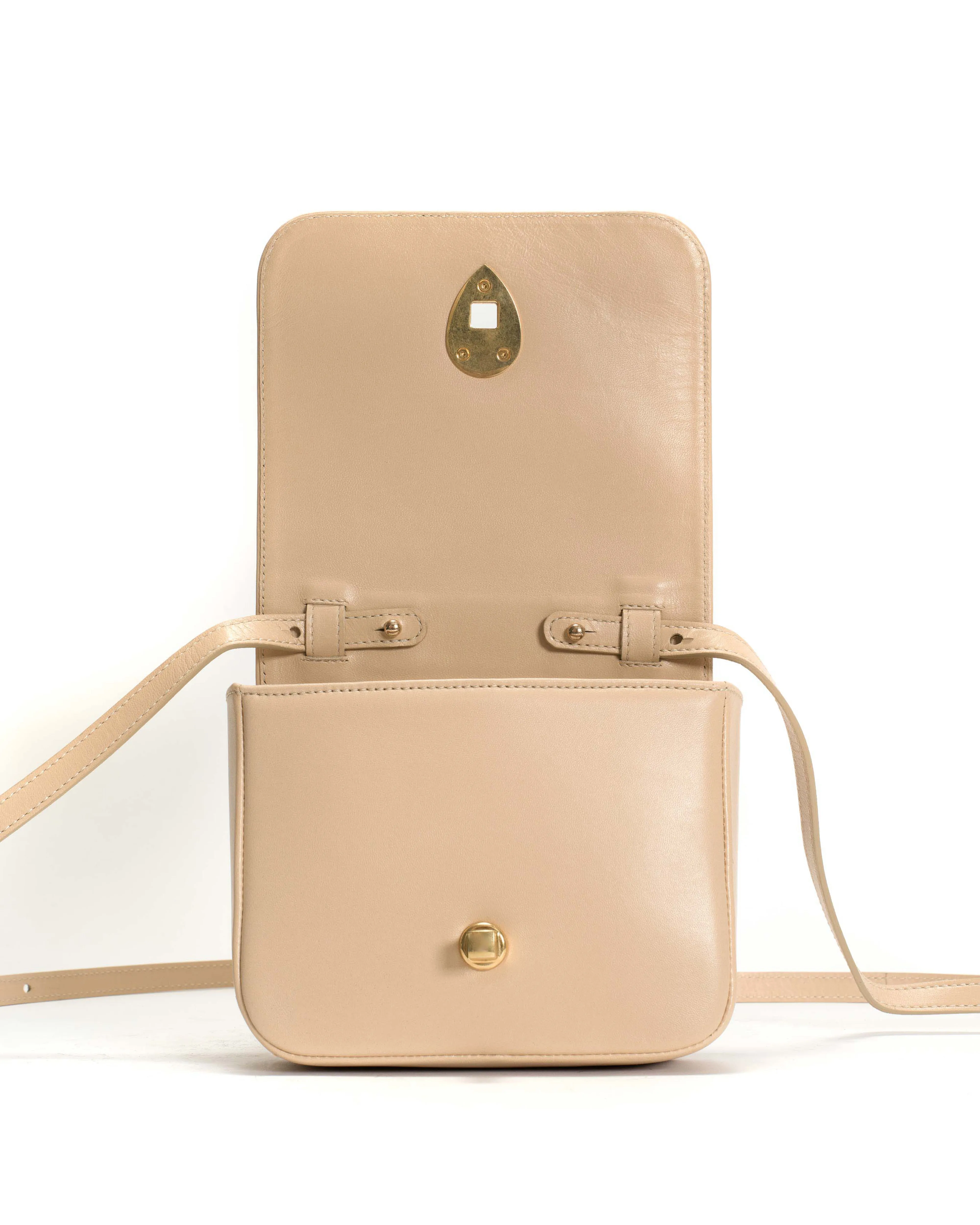 Nielle petite crossover bag Shiny lamb Vanilla cream sold by Anonymous Copenhagen product image thumbnail 4