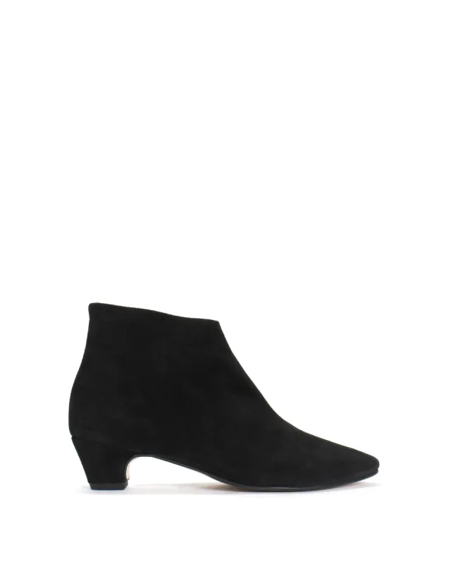 Kyra Calf suede Black sold by Anonymous Copenhagen