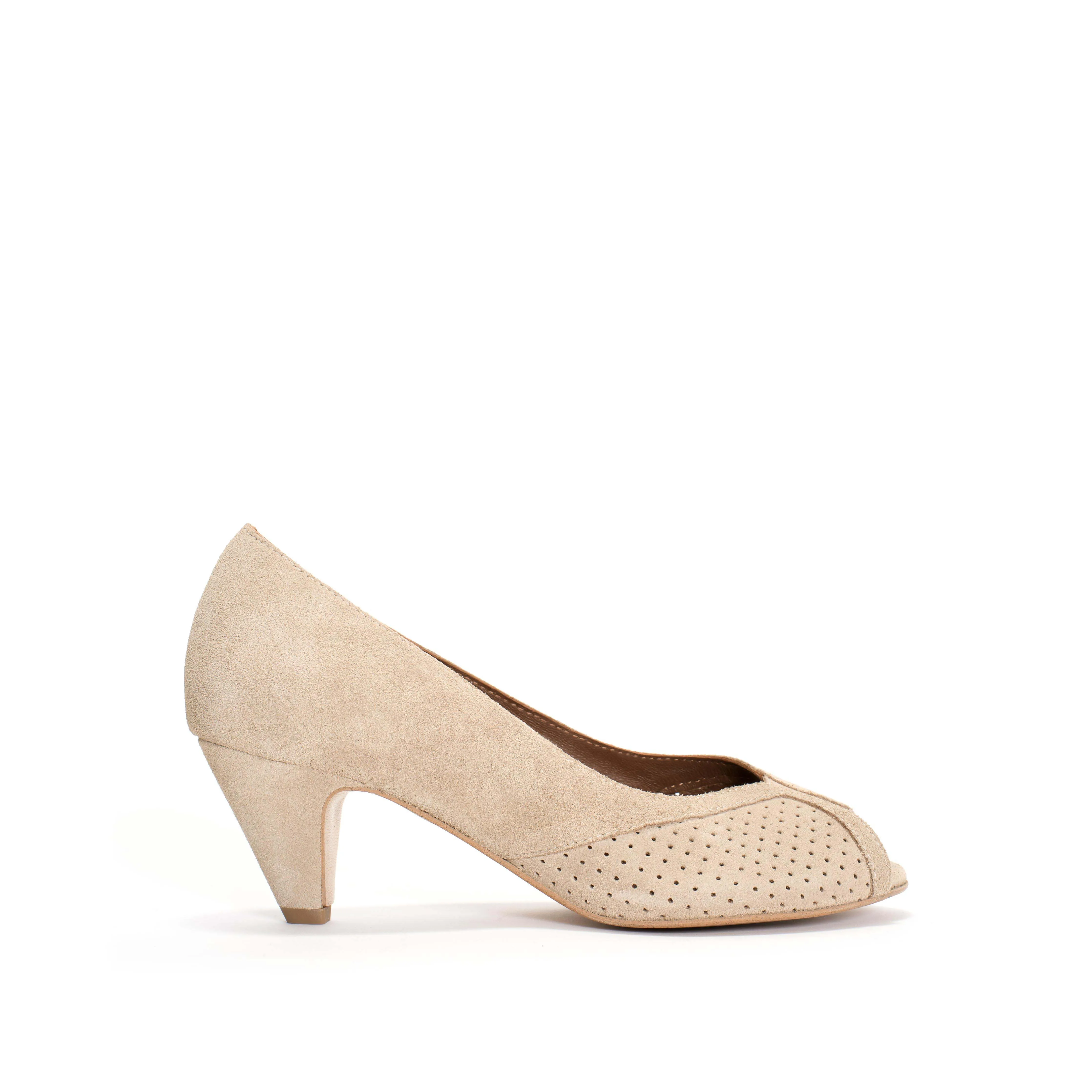 Tiffany stiletto Calf suede Vanilla cream sold by Anonymous Copenhagen