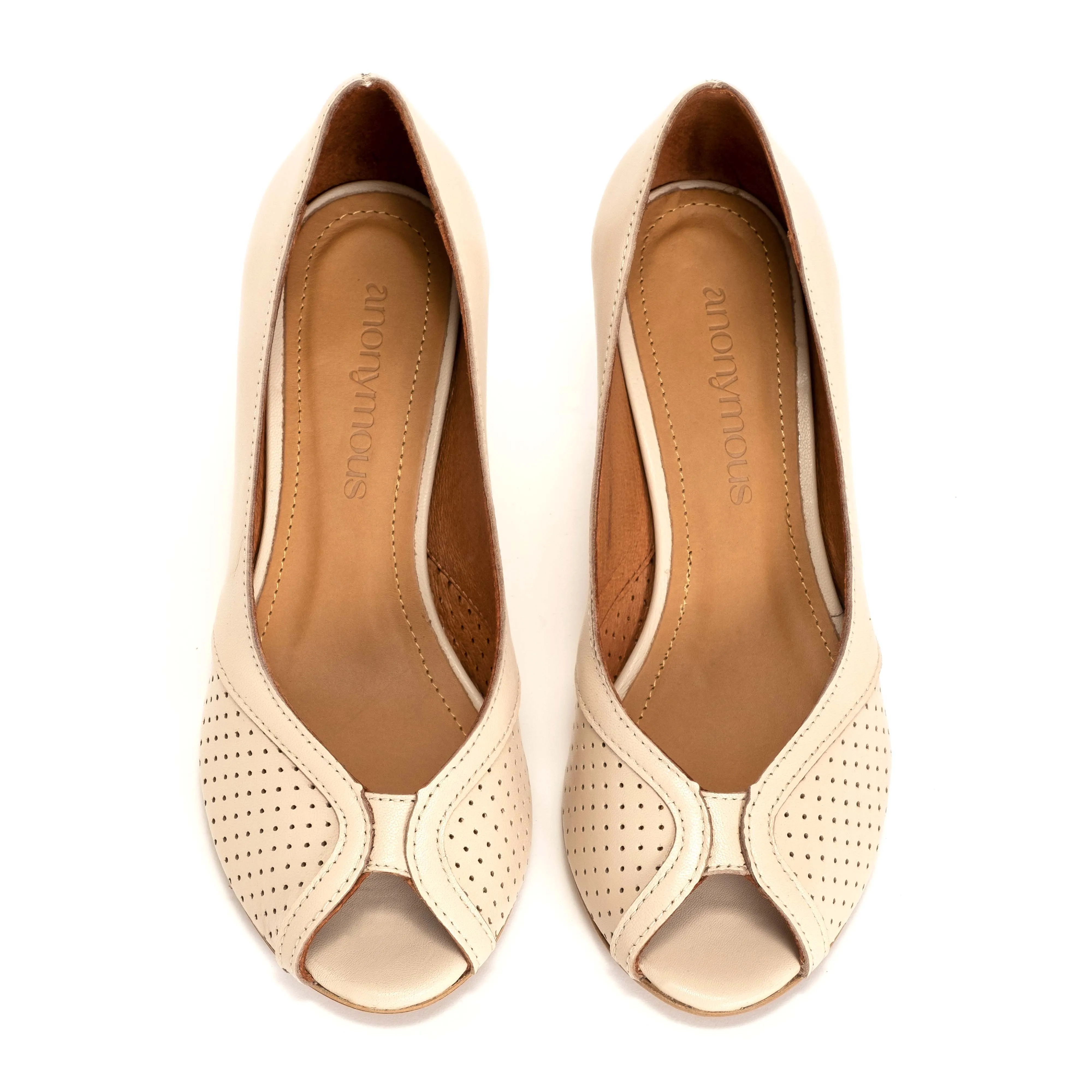 Tiffany stiletto Shiny lamb Vanilla cream sold by Anonymous Copenhagen product image thumbnail 4