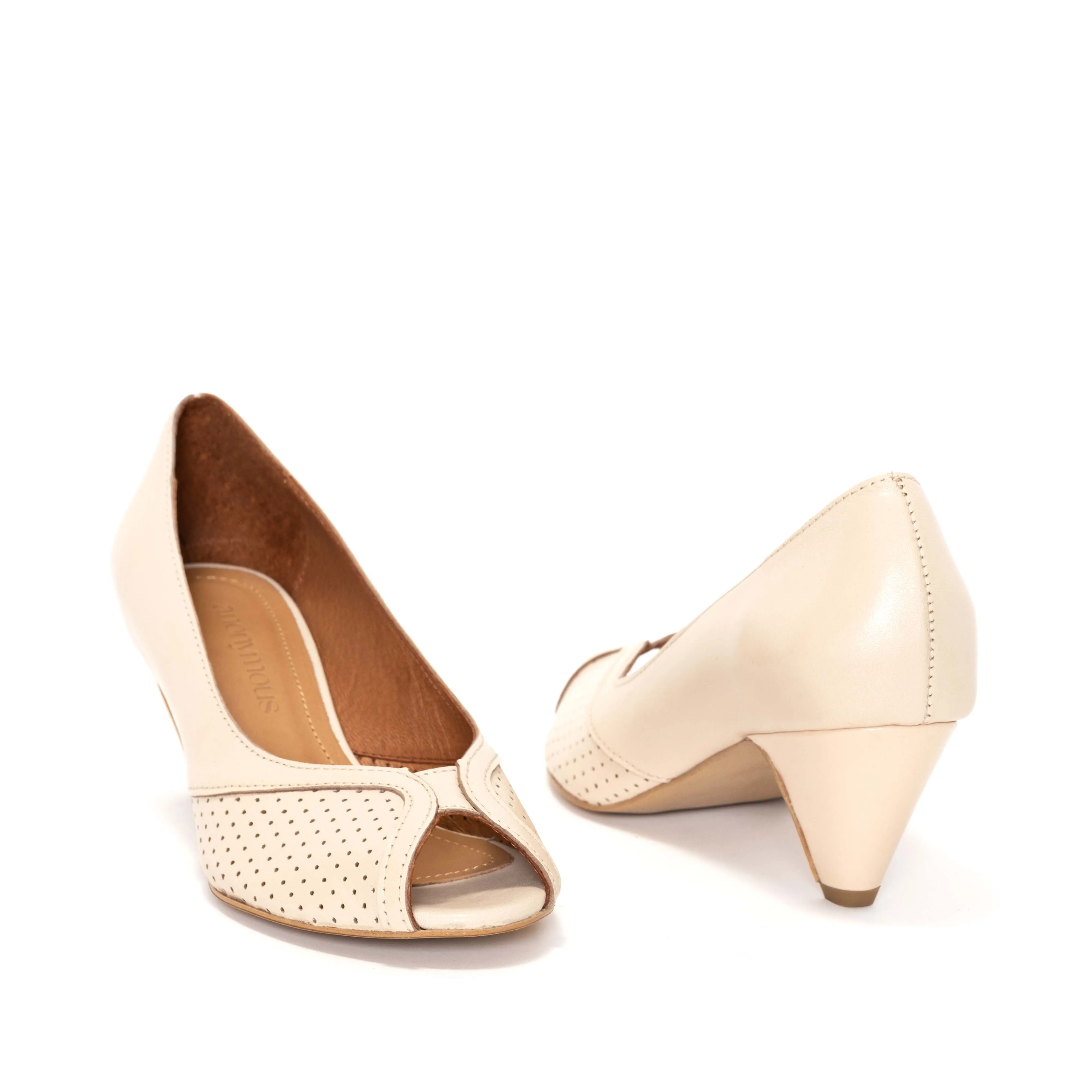 Tiffany stiletto Shiny lamb Vanilla cream sold by Anonymous Copenhagen product image thumbnail 5