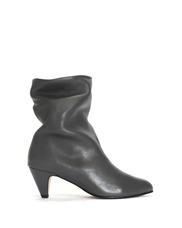 Vully 50 Stiletto Soft calf Dusty Grey sold by Anonymous Copenhagen