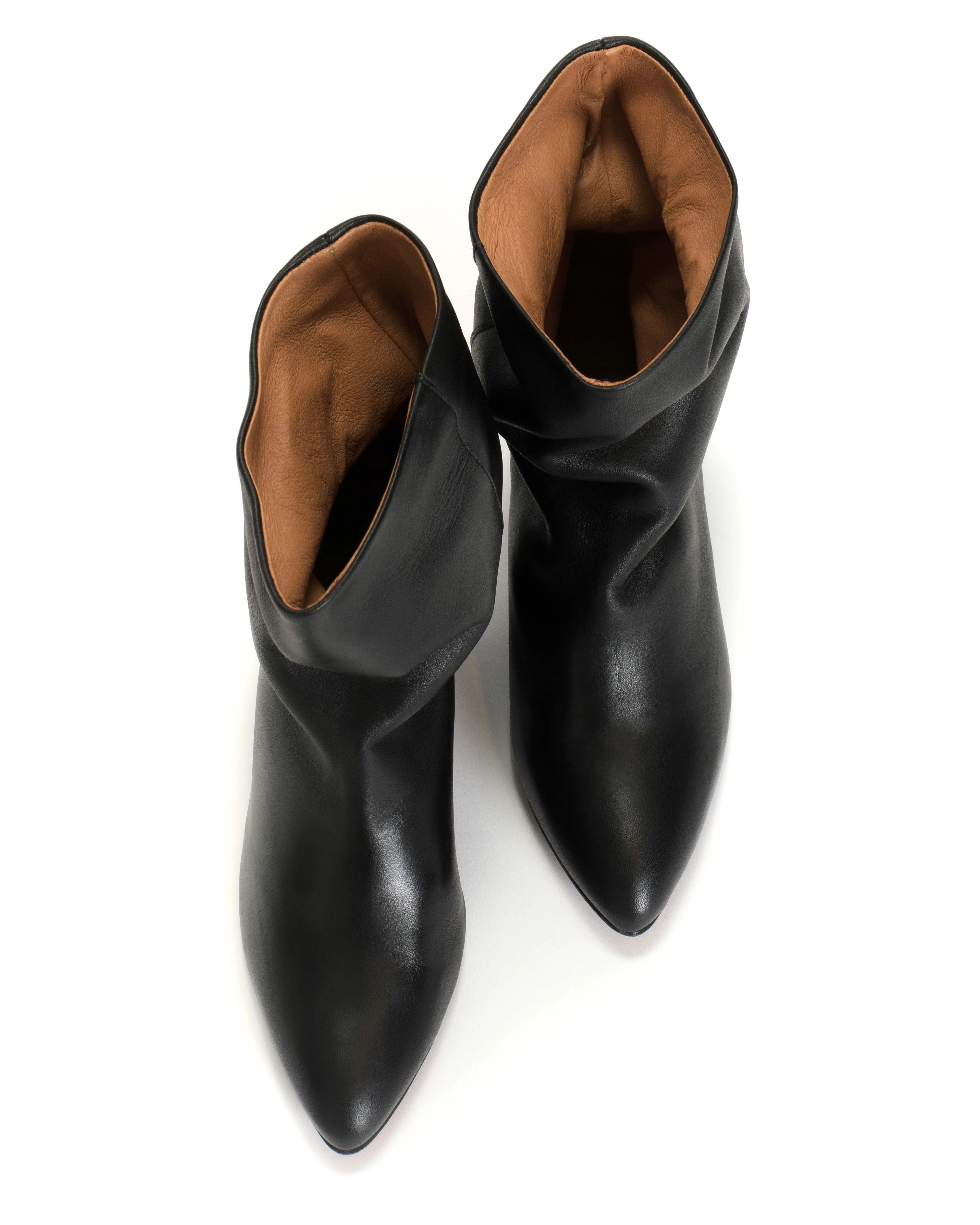 Vully 50 Triangle Soft calf Black sold by Anonymous Copenhagen product image thumbnail 4