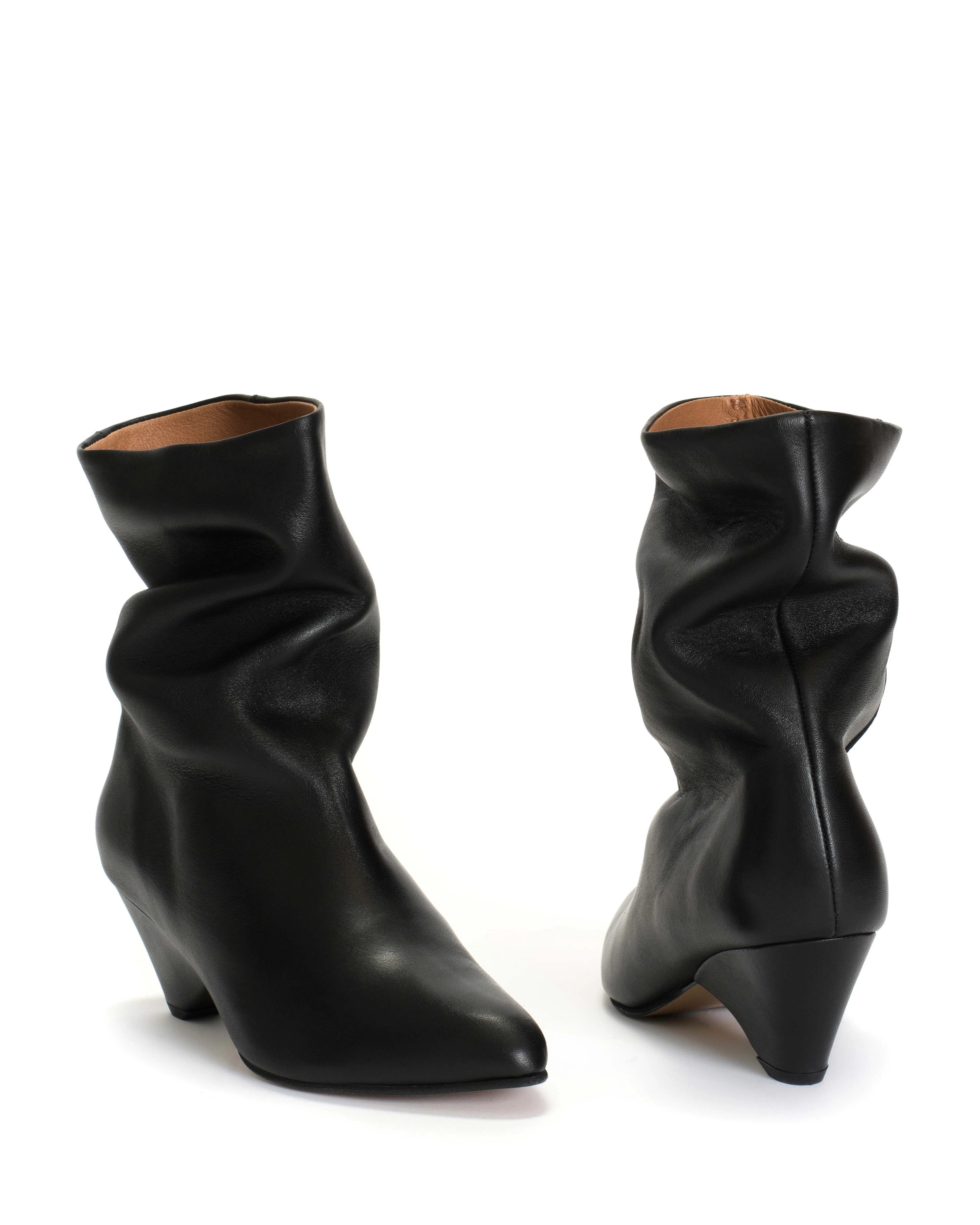 Vully 50 Triangle Soft calf Black sold by Anonymous Copenhagen product image thumbnail 5