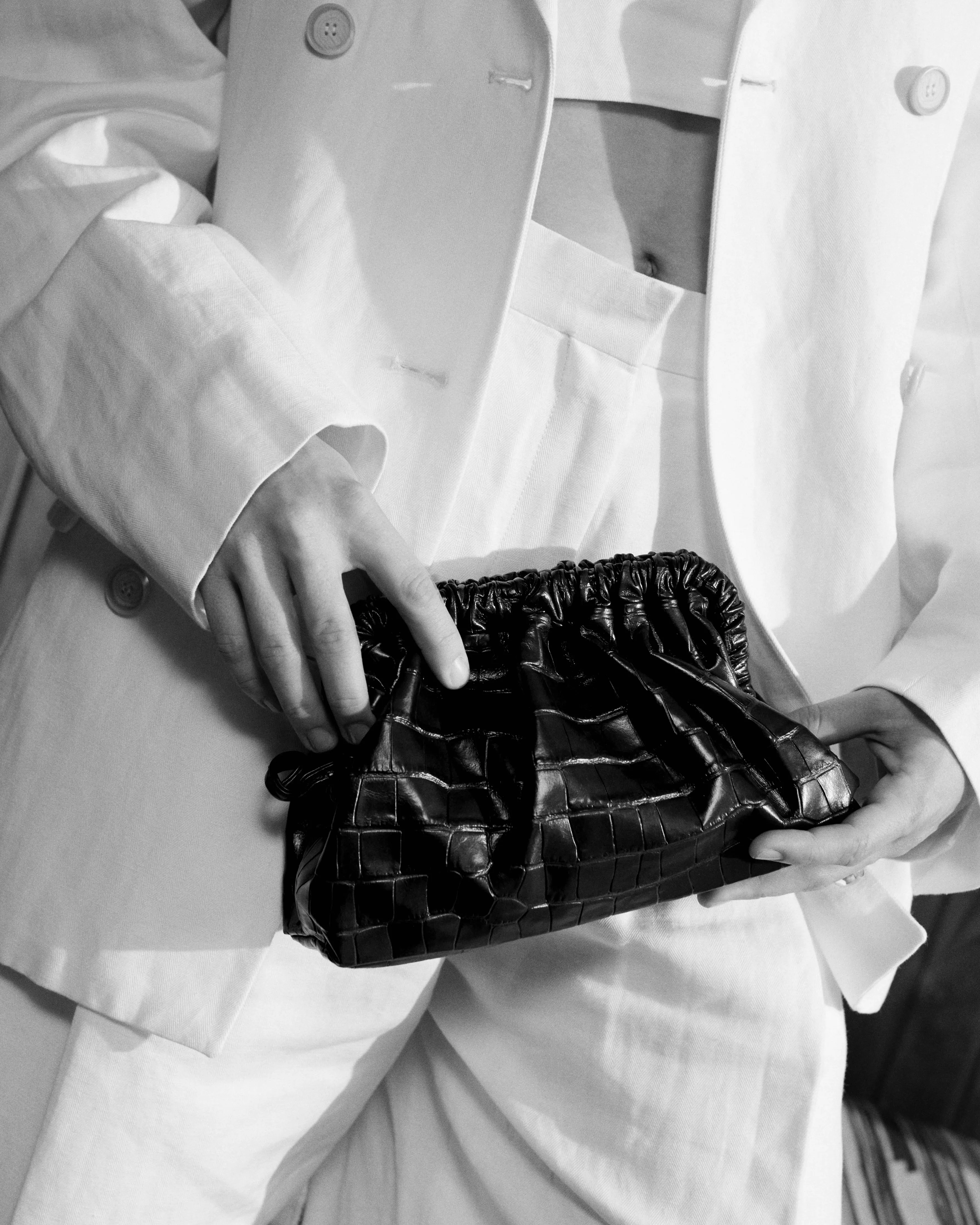 Hally petite cloud bag Shiny lamb Hazelnut sold by Anonymous Copenhagen product image thumbnail 5