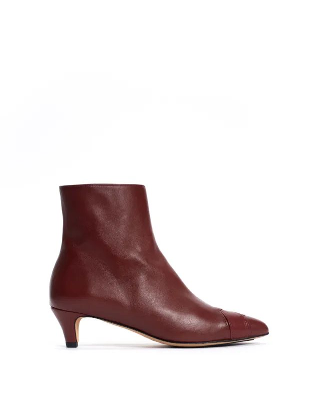 Avy 40 stiletto Silky calf Pomegranate sold by Anonymous Copenhagen