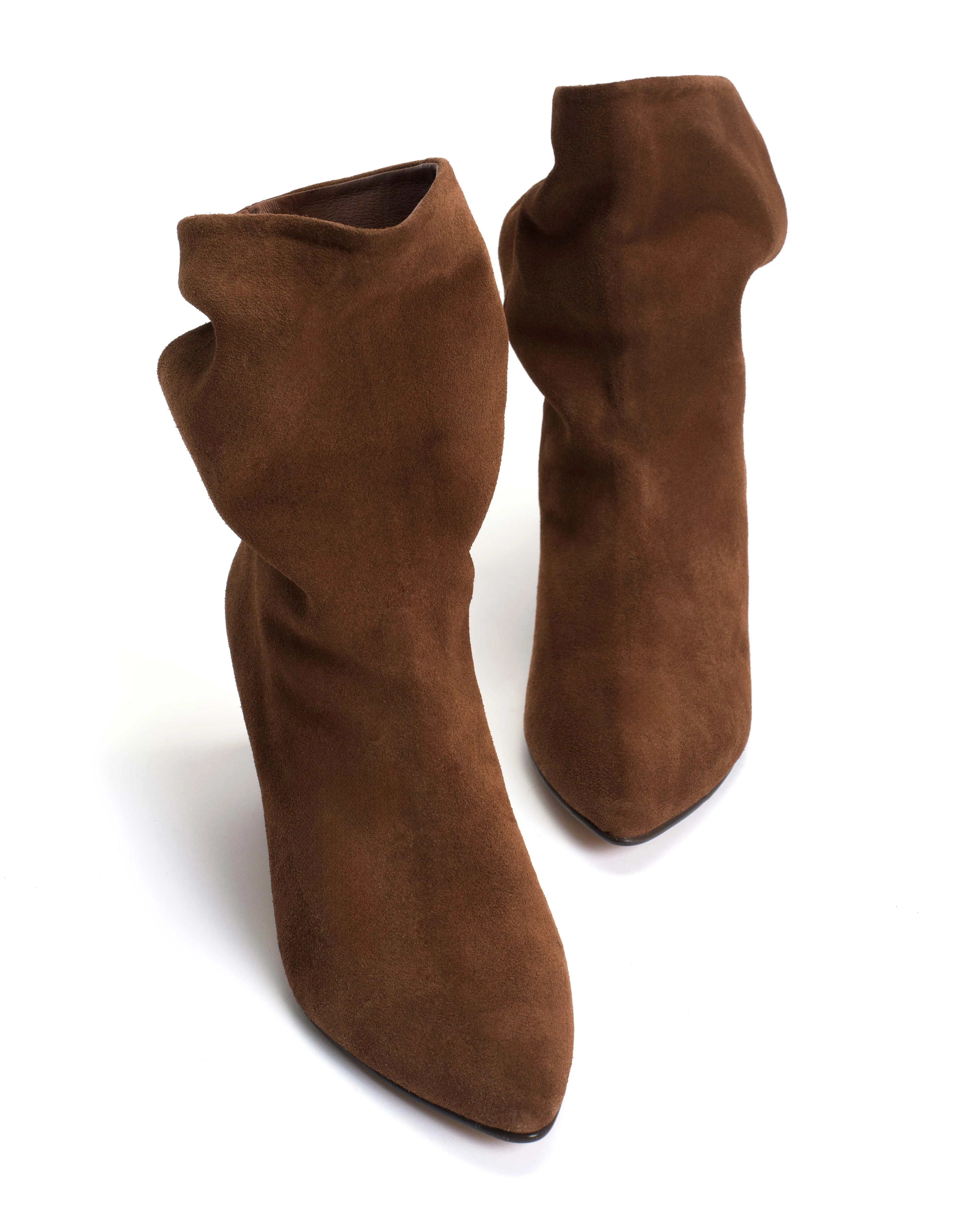 Vully 50 triangle Calf suede Coconut sold by Anonymous Copenhagen product image thumbnail 5