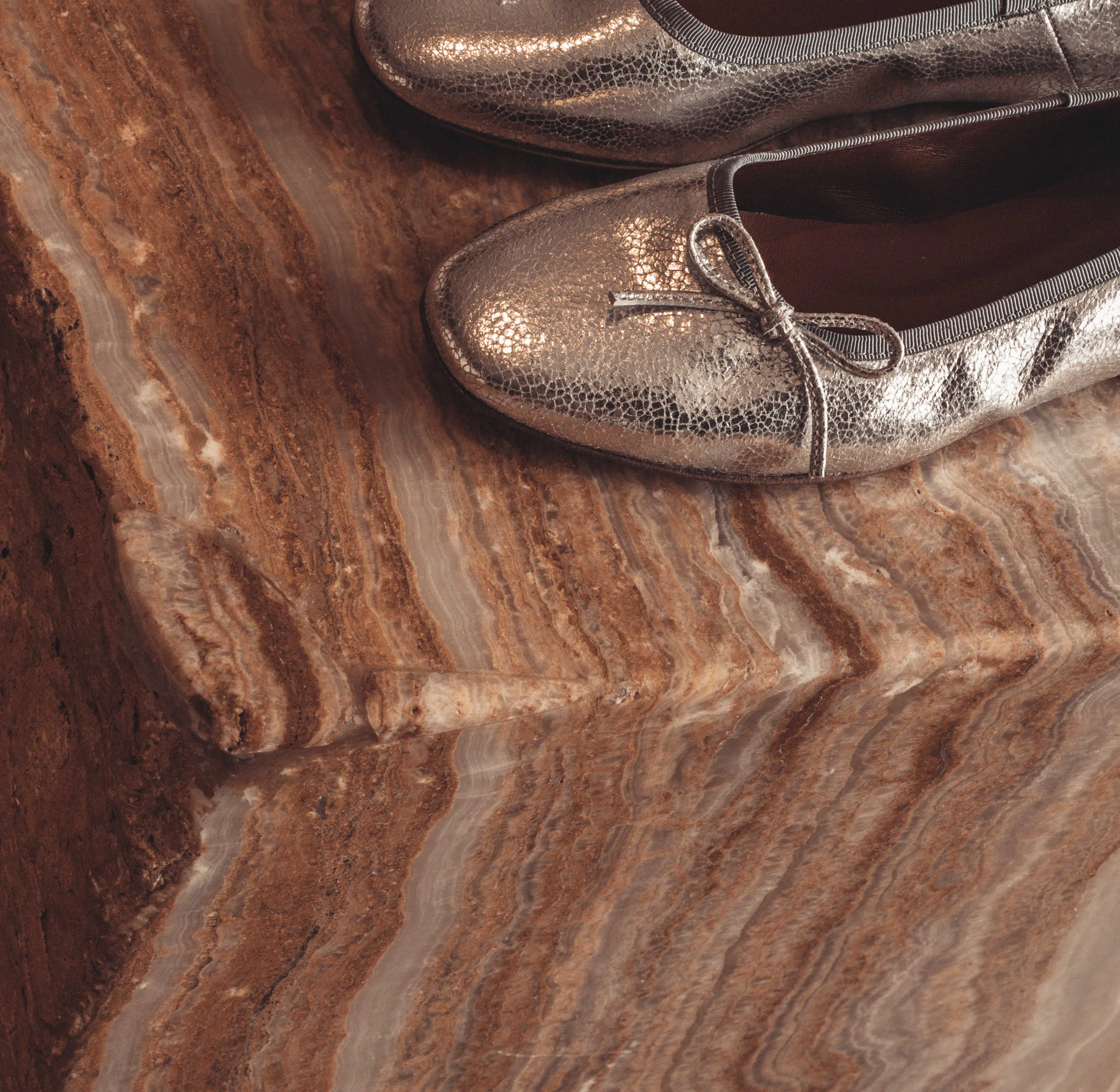 Rhina Crackled metallic goat Silver sold by Anonymous Copenhagen product image thumbnail 4