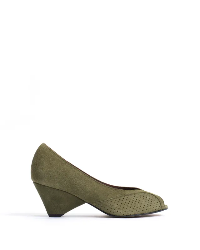 Tiffany triangle Calf suede Olive green sold by Anonymous Copenhagen