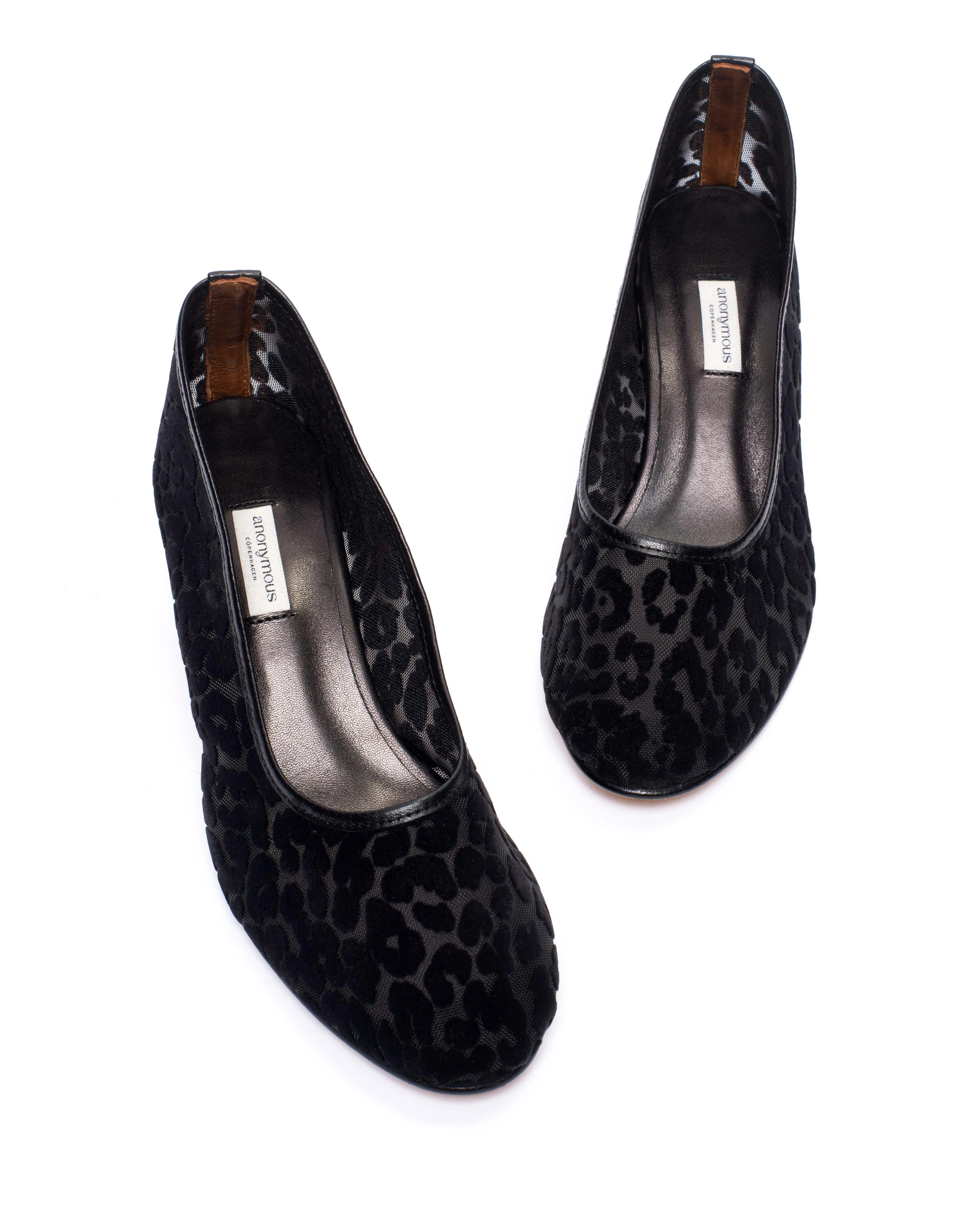 Sacha 40 mosquito Shiny lamb & mosquito velvet leopard Black sold by Anonymous Copenhagen product image thumbnail 5