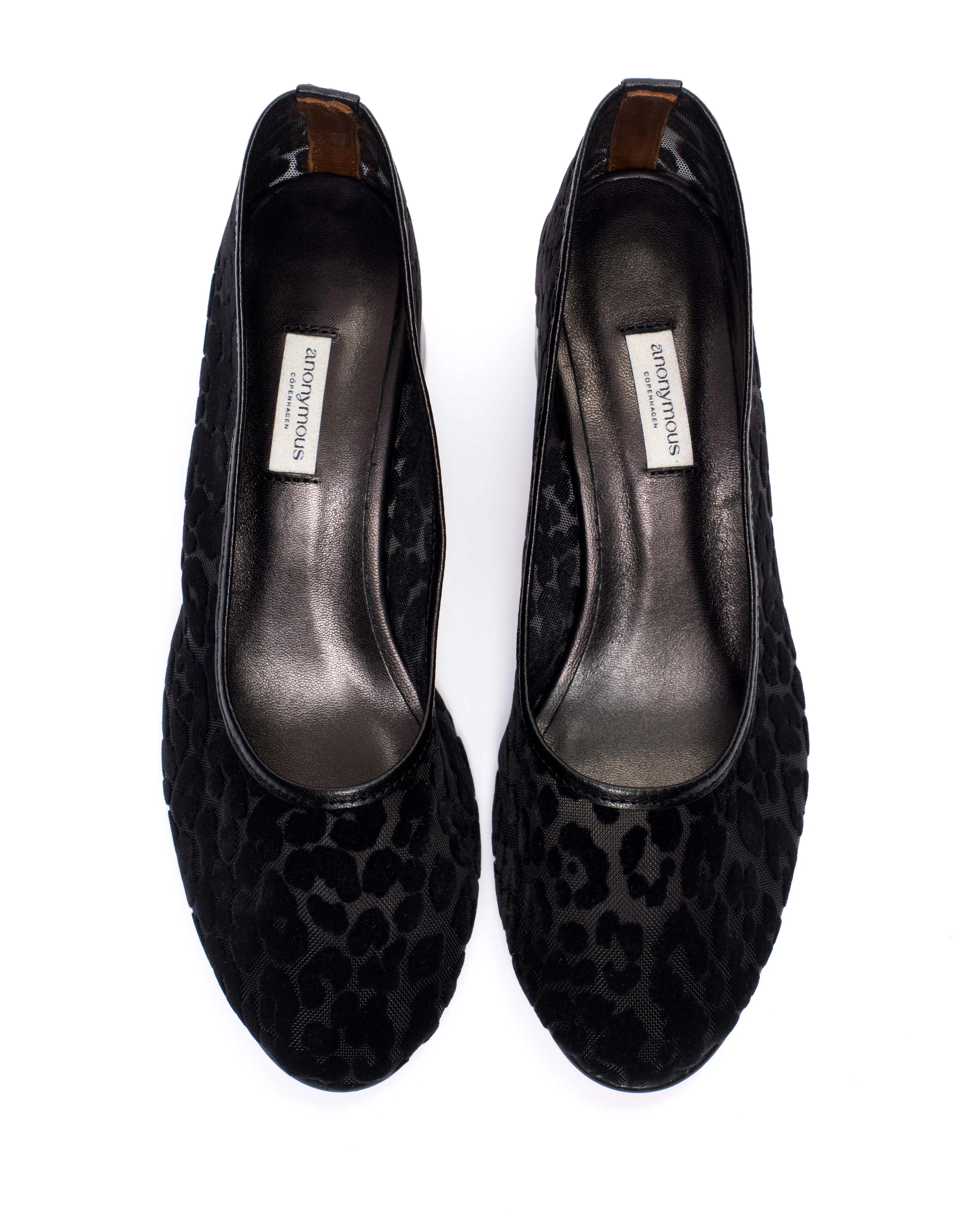 Sacha 40 mosquito Shiny lamb & mosquito velvet leopard Black sold by Anonymous Copenhagen product image thumbnail 3