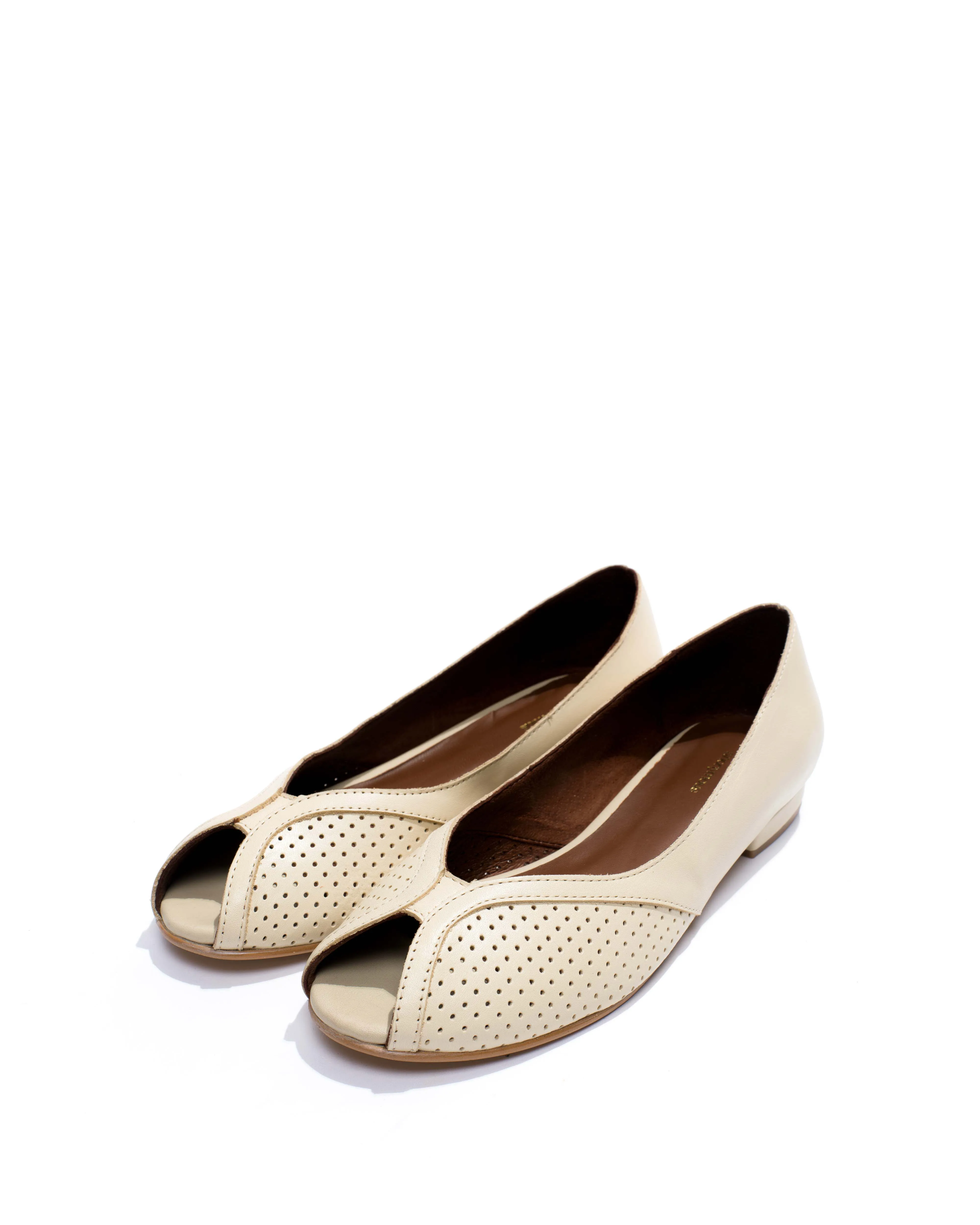 Tiffy Soft calf White sand sold by Anonymous Copenhagen product image thumbnail 2