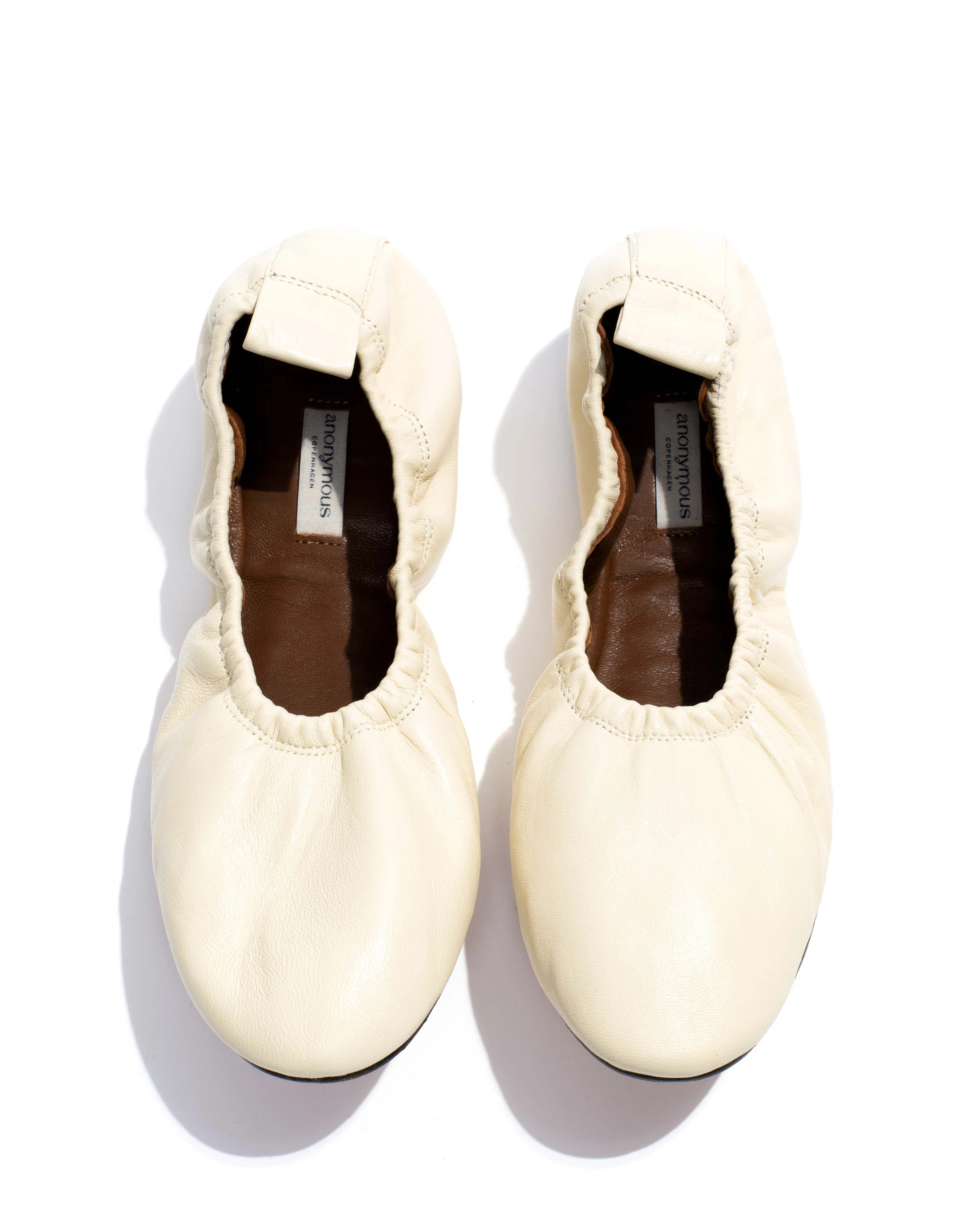 Mirelda Silky lamb White sand sold by Anonymous Copenhagen product image thumbnail 3