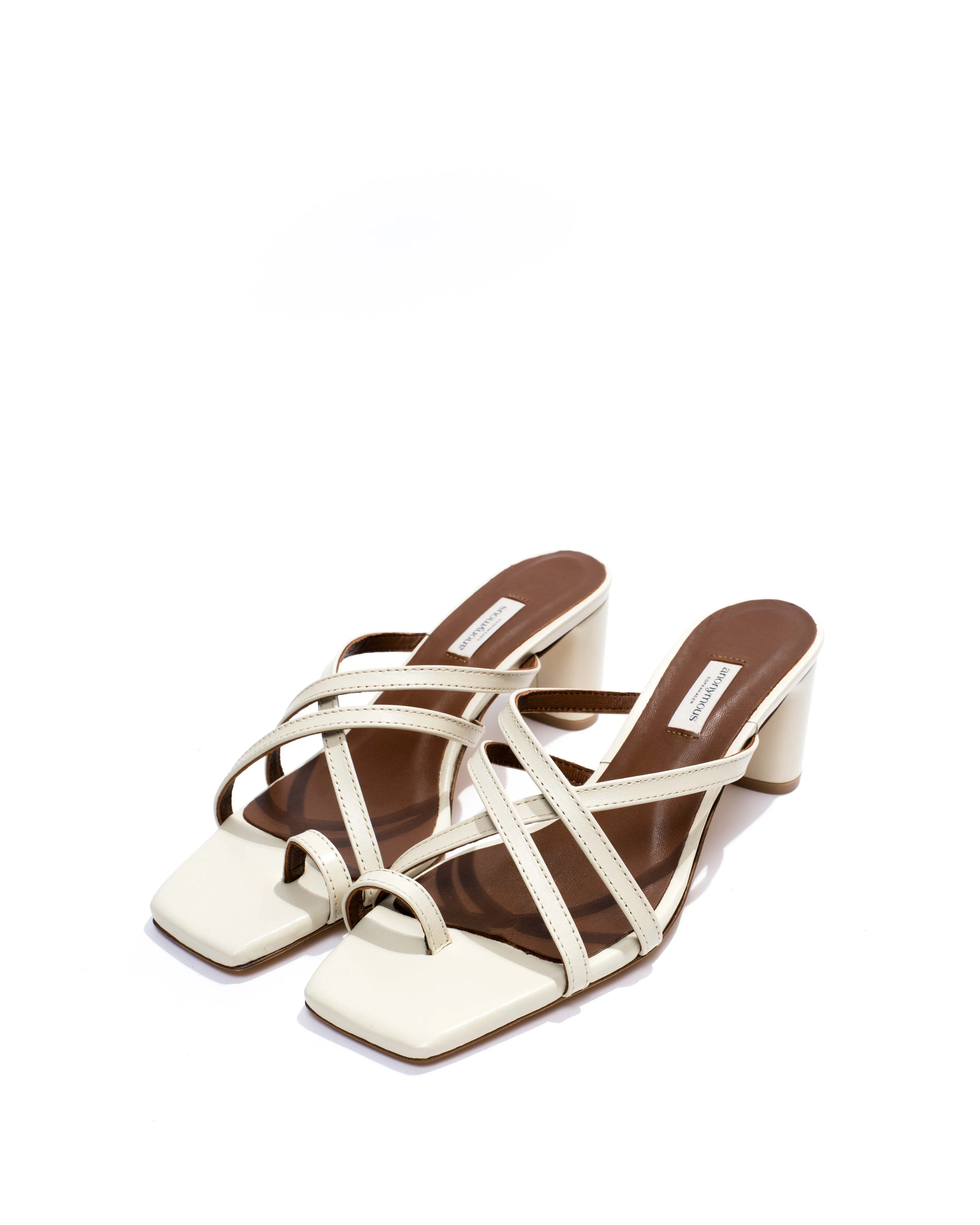 Kimber 60 Shiny lamb White sand sold by Anonymous Copenhagen product image thumbnail 2