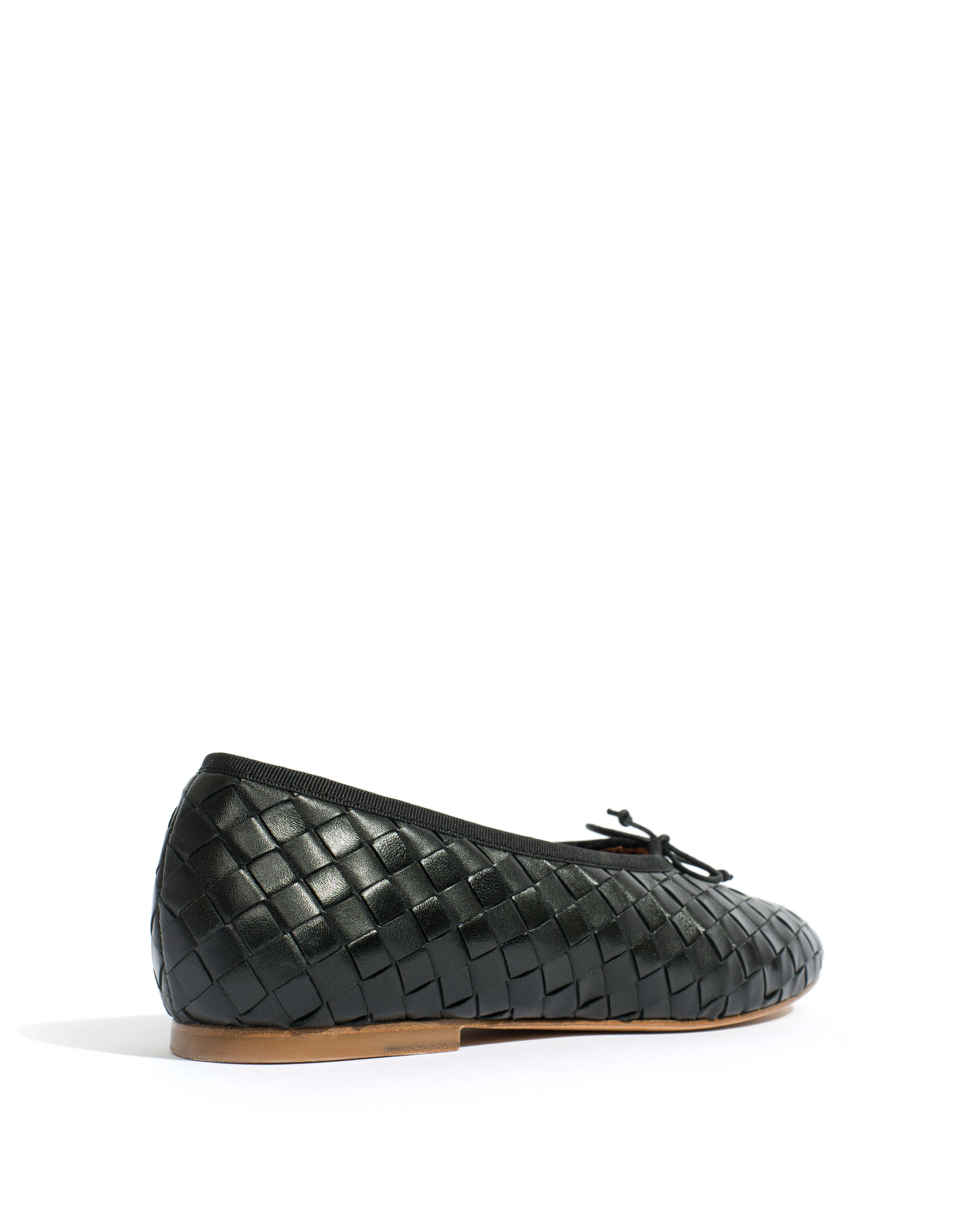 Sacha interlace Shiny lamb Black sold by Anonymous Copenhagen product image thumbnail 3