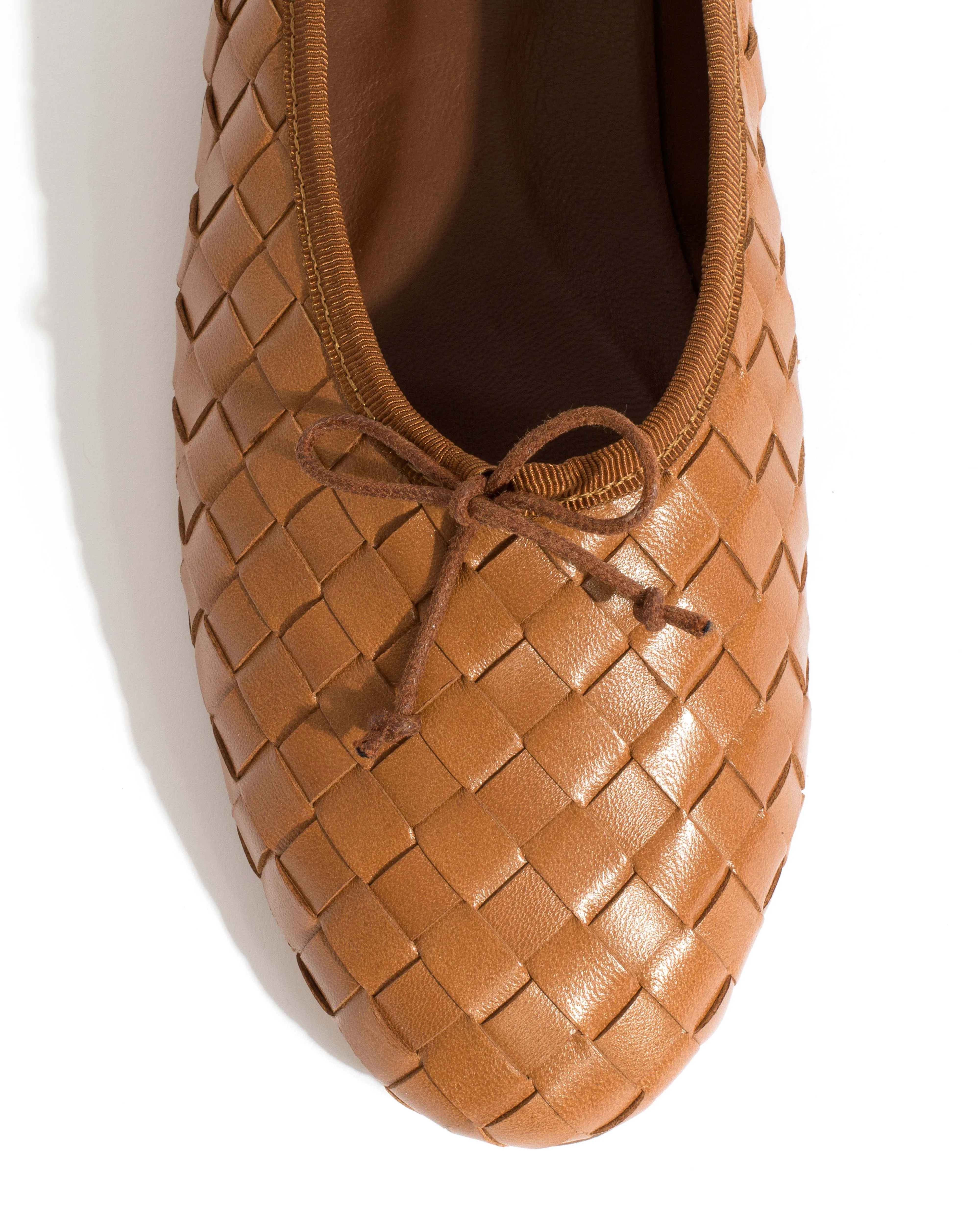 Sacha interlace Shiny lamb Caramel sold by Anonymous Copenhagen product image thumbnail 5