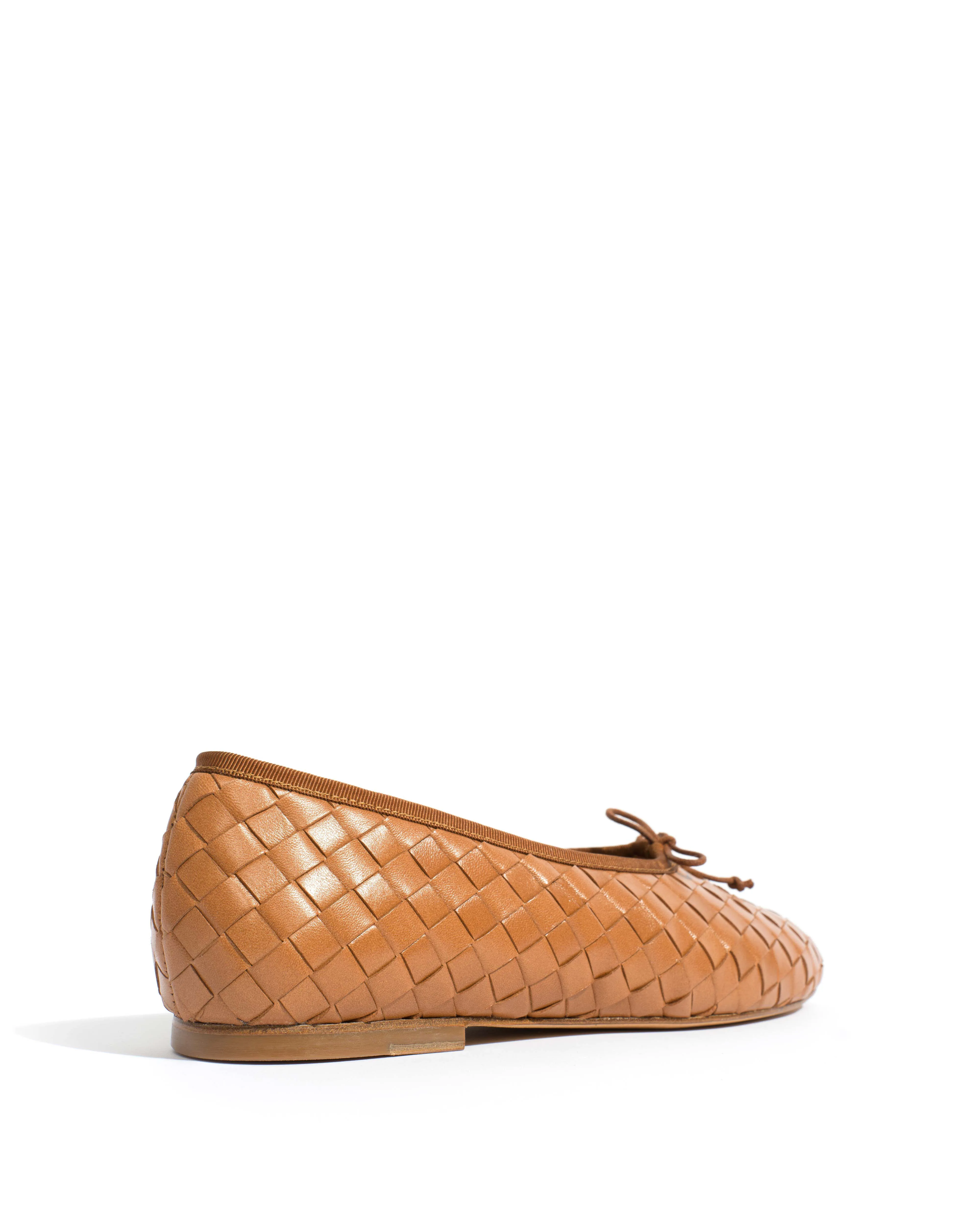 Sacha interlace Shiny lamb Caramel sold by Anonymous Copenhagen product image thumbnail 3