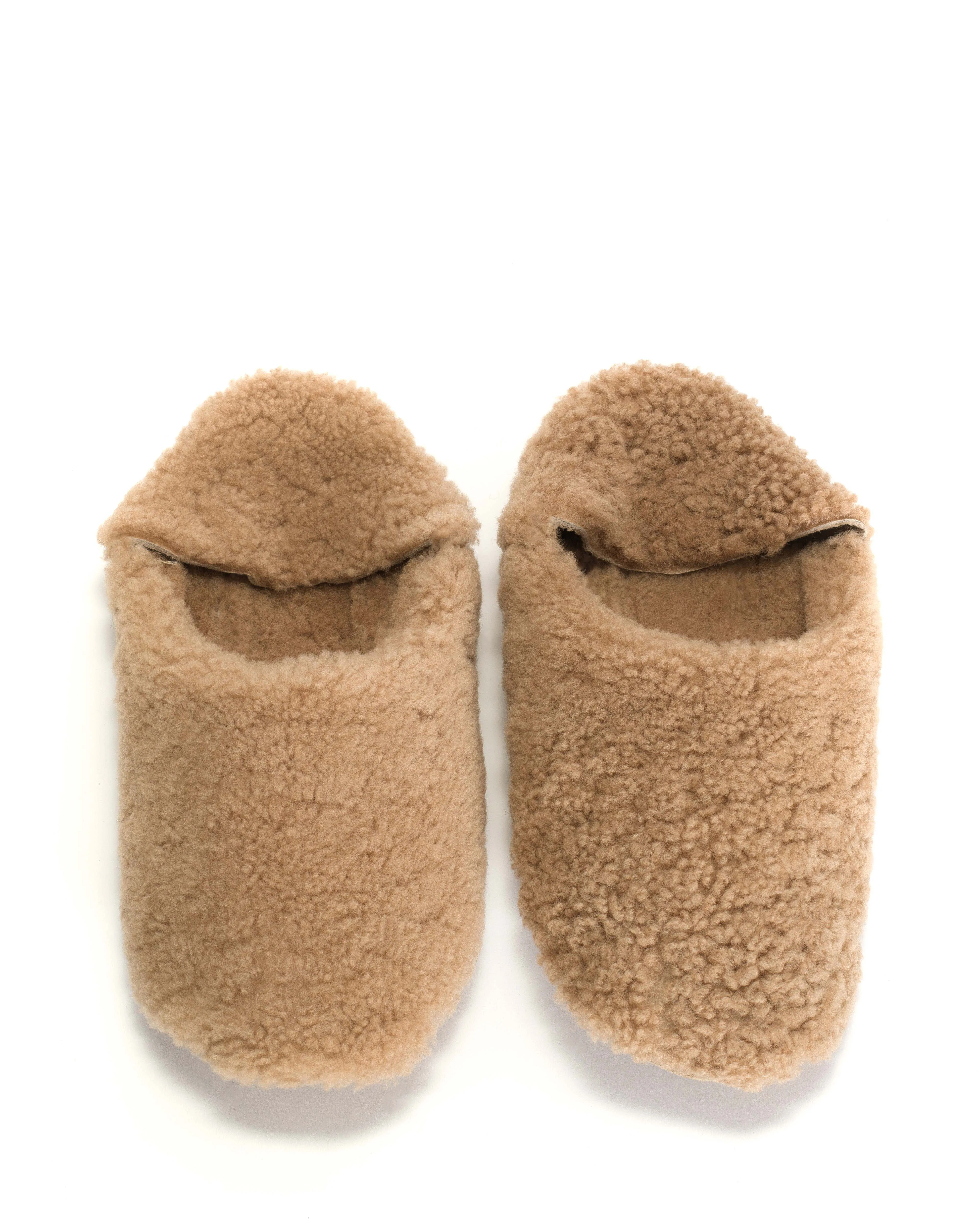 Lambiees shearling Lamb shearling Desert sand sold by Anonymous Copenhagen product image thumbnail 3