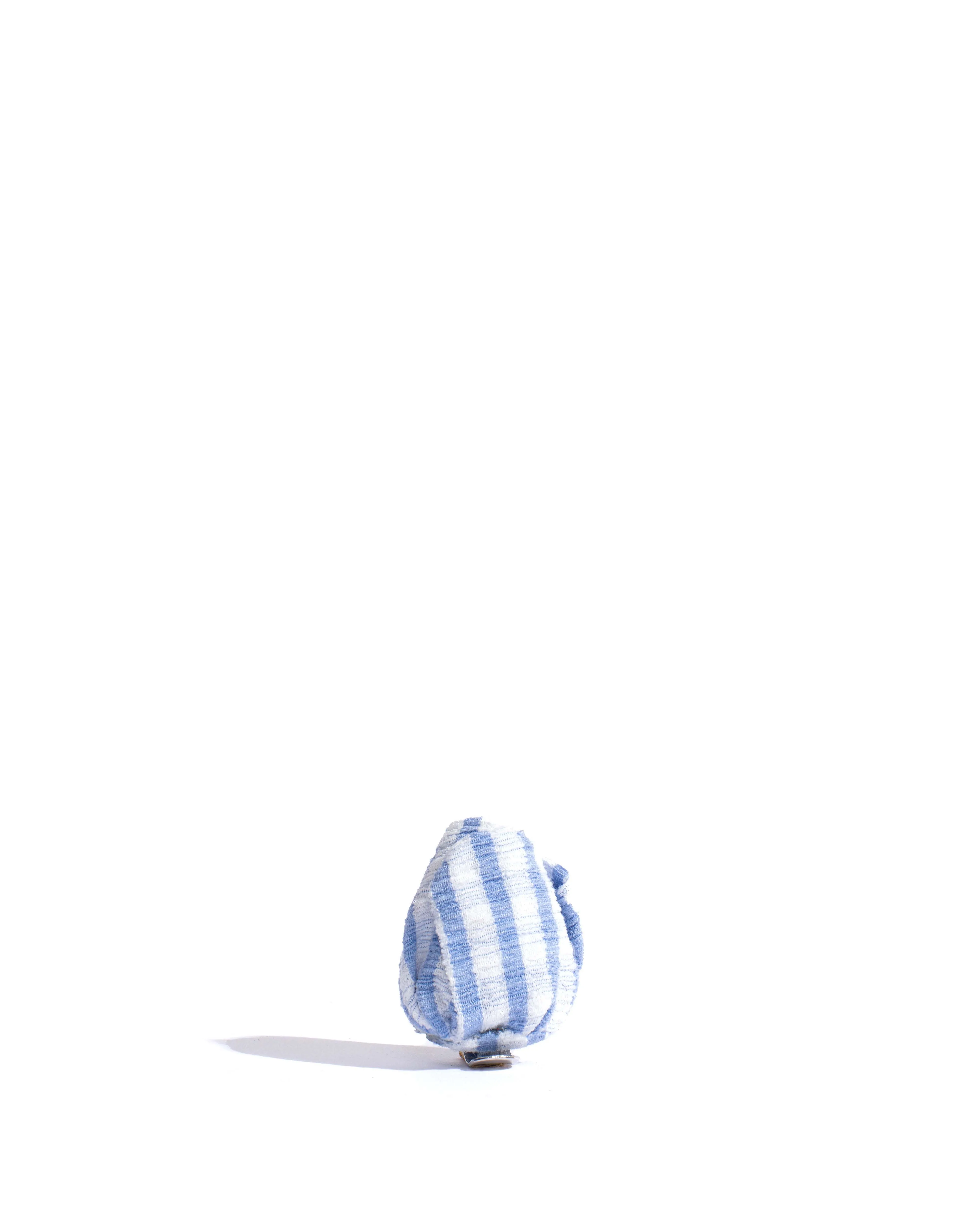 Tulip shoe clip Pleated gingham Bubble blue sold by Anonymous Copenhagen product image thumbnail 2