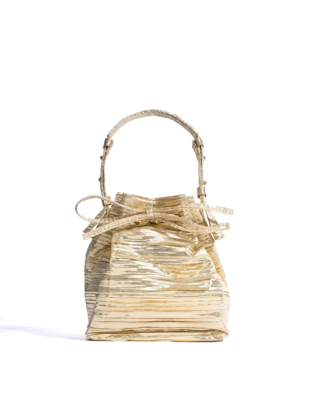 Kacey petite bucket bag Pleated satin Gold made by Anonymous Copenhagen