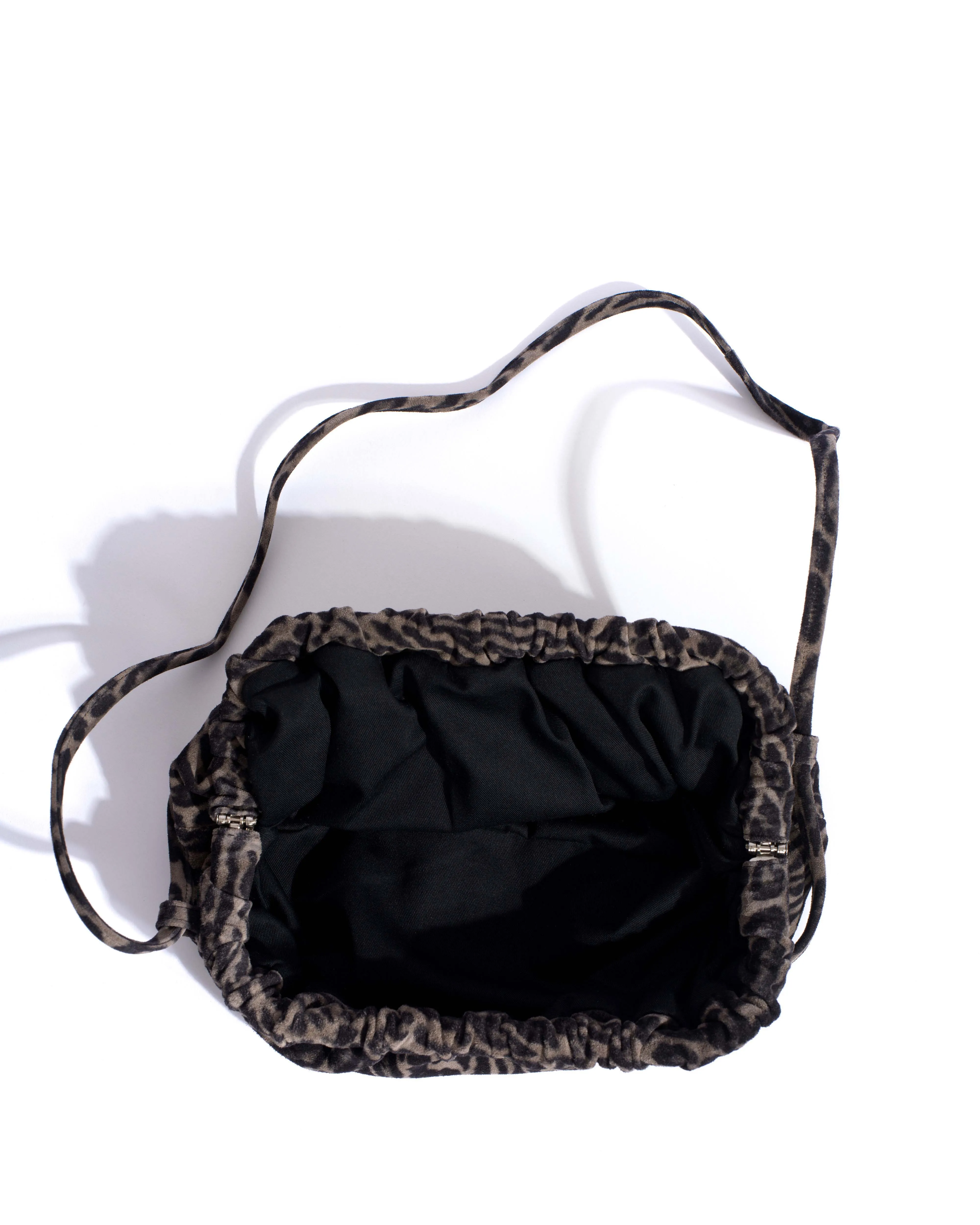 Hally grand cloud bag Calf suede print Snow leopard sold by Anonymous Copenhagen product image thumbnail 3