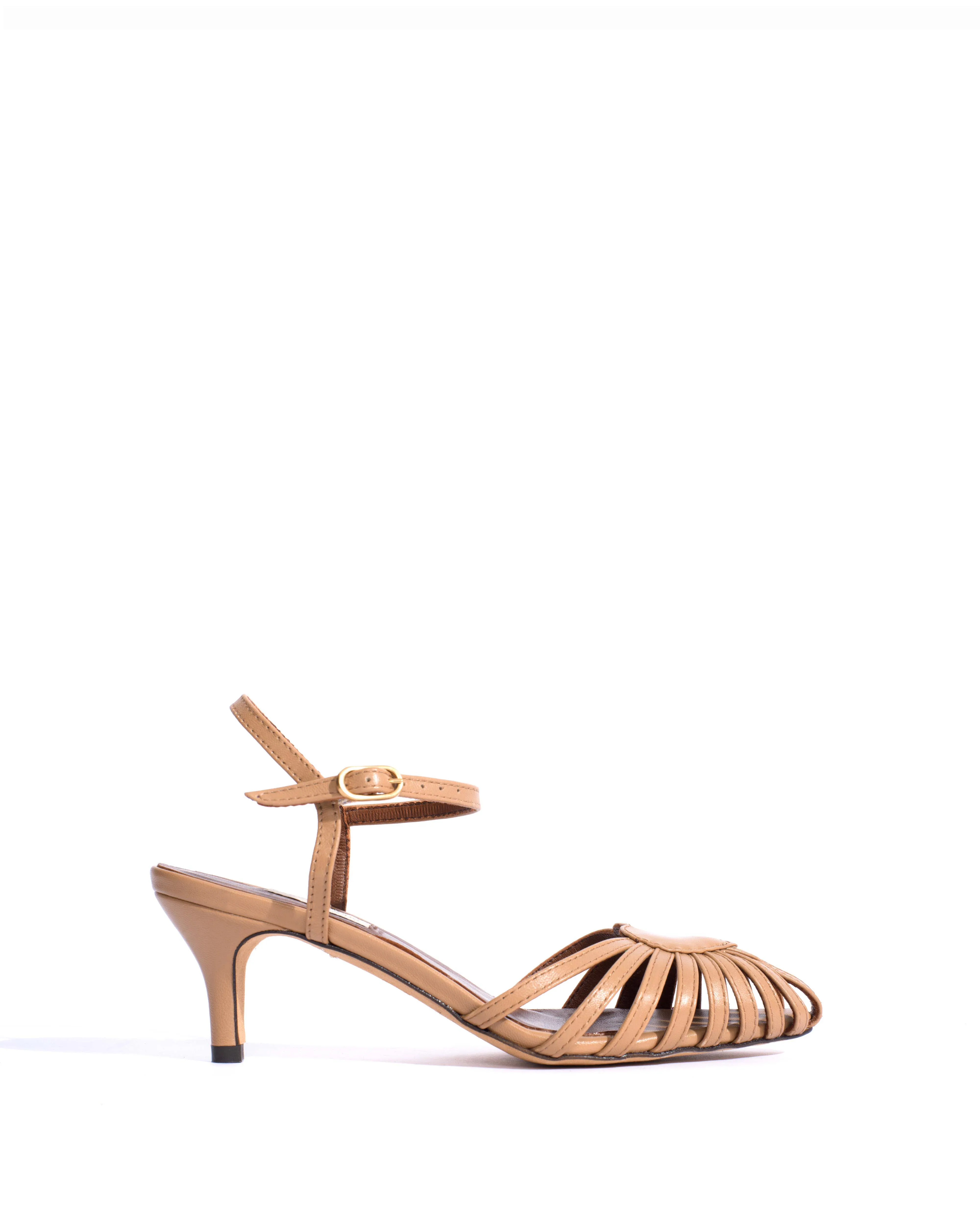 Keesha 55 Shiny lamb Stone sold by Anonymous Copenhagen