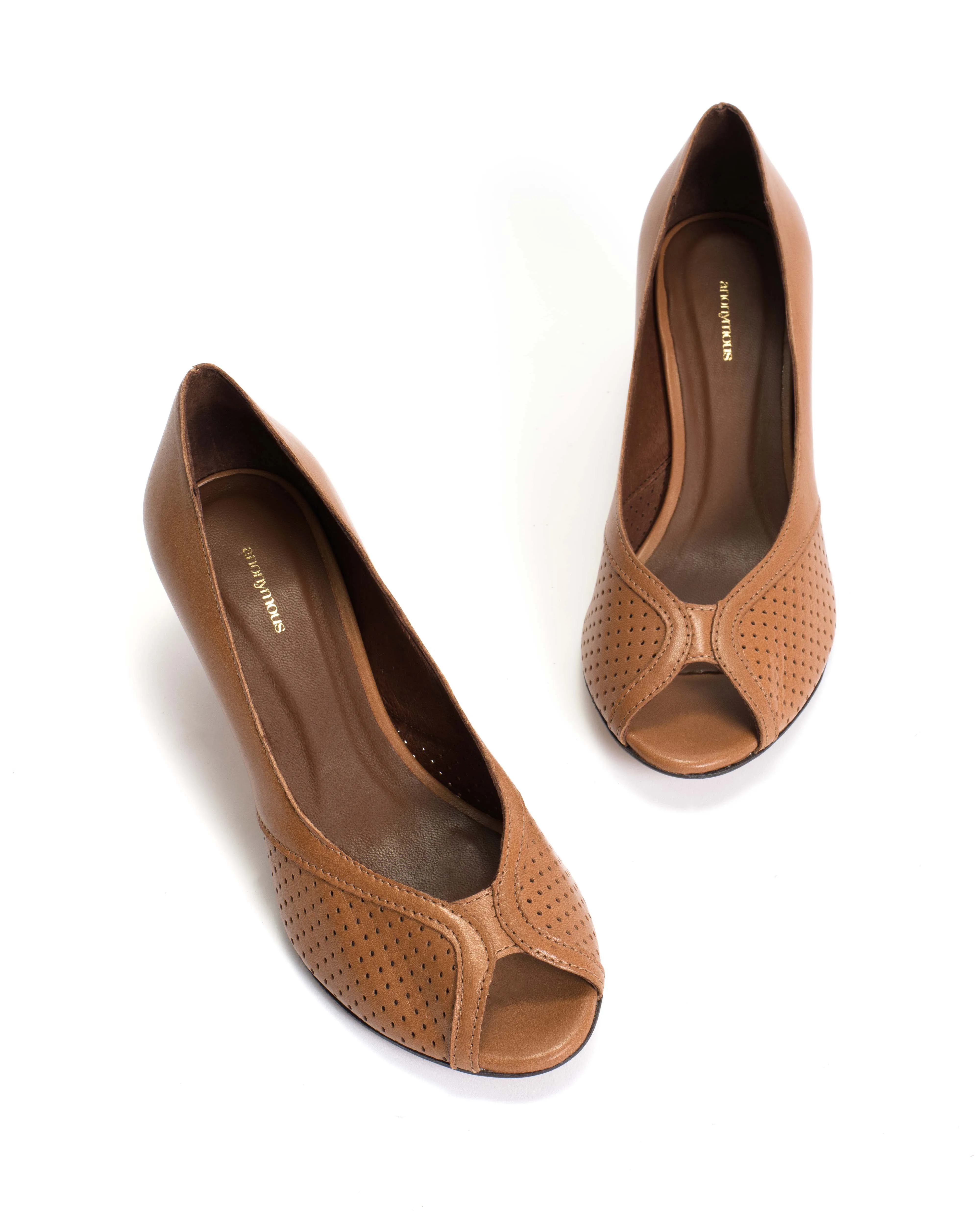 Tiffany stiletto Shiny lamb Caramel sold by Anonymous Copenhagen product image thumbnail 5