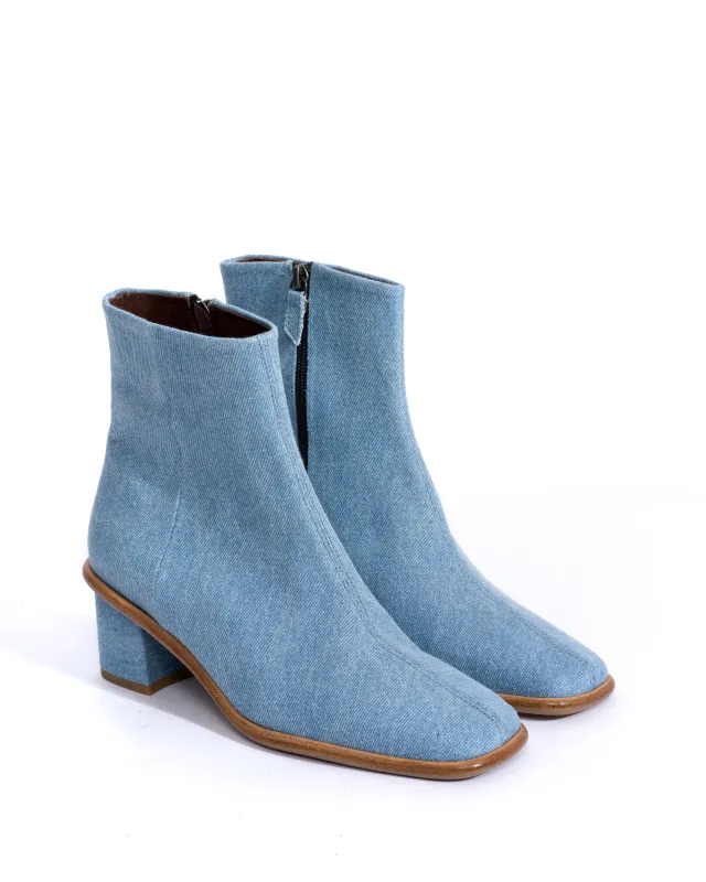 Sample-00175 sold by Anonymous Copenhagen