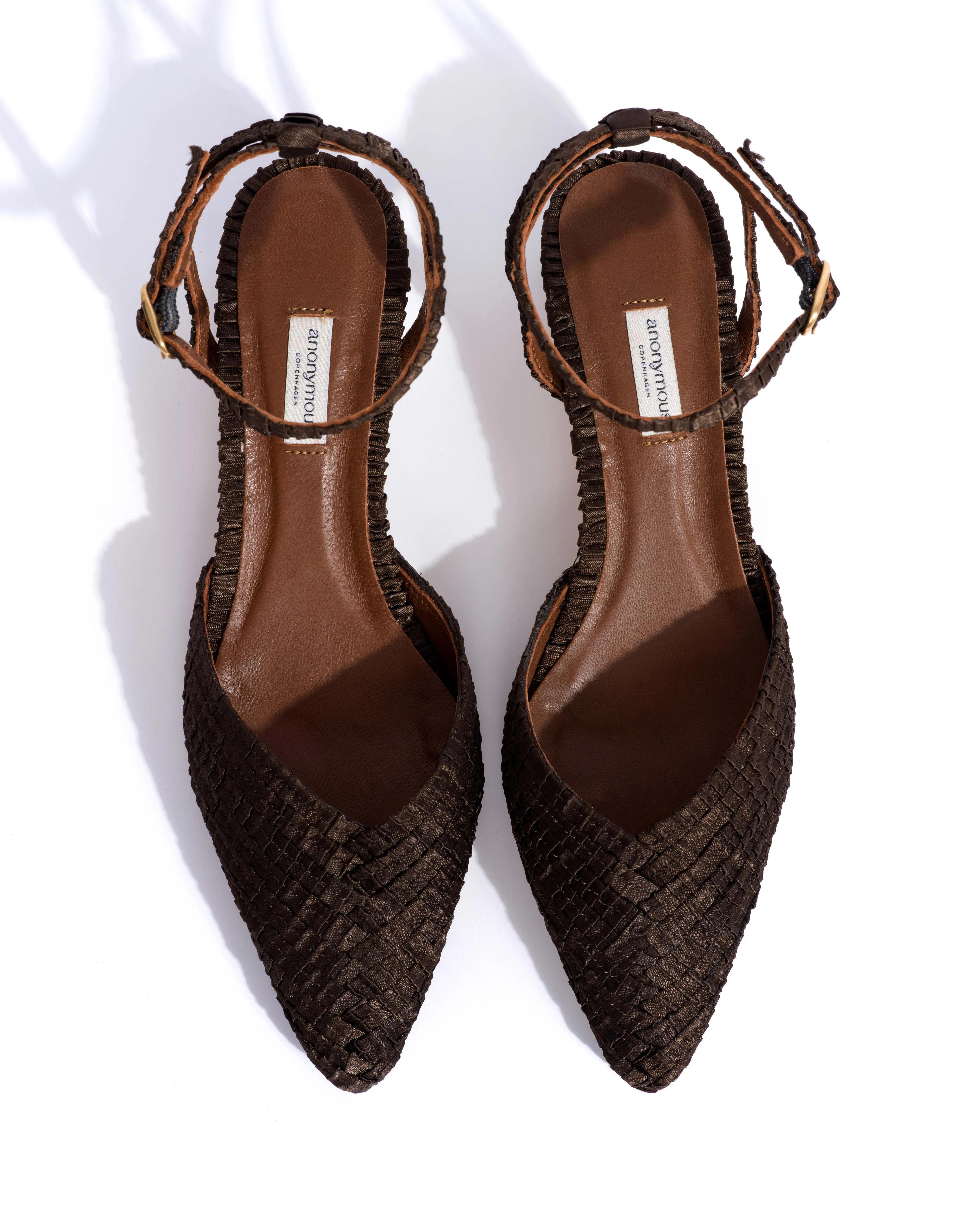 Givia 40 Pleated satin Espresso brown sold by Anonymous Copenhagen product image thumbnail 4