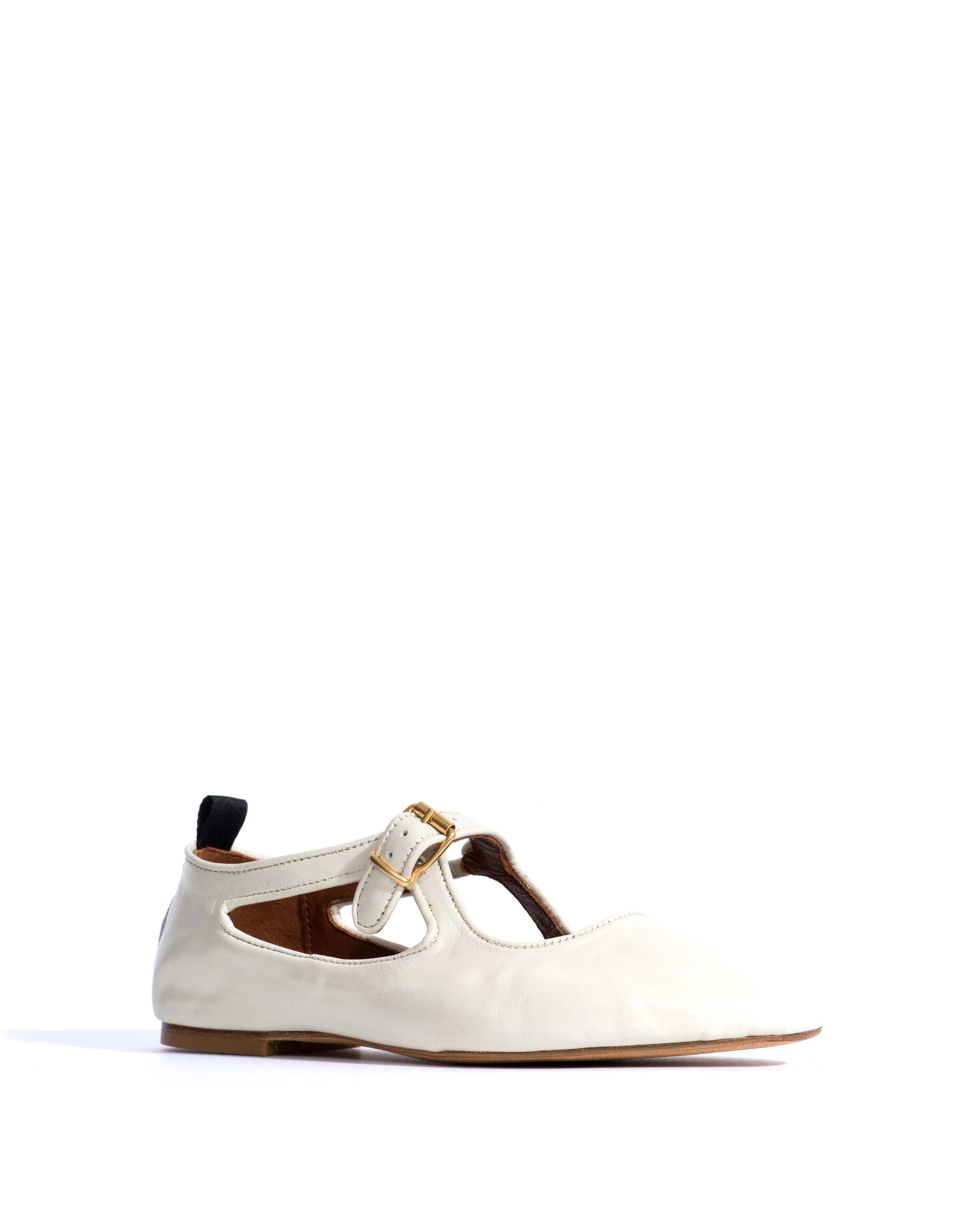 Praise Crinkled polished goat White sand sold by Anonymous Copenhagen product image thumbnail 2