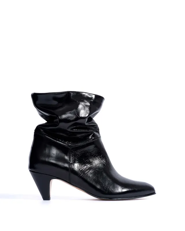 Jassi 50 stiletto Crinkled polished goat Black sold by Anonymous Copenhagen
