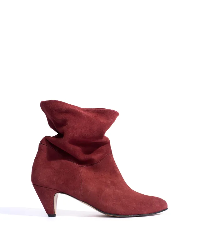 Jassi 50 stiletto Calf suede & sleek leather Pomegranate sold by Anonymous Copenhagen