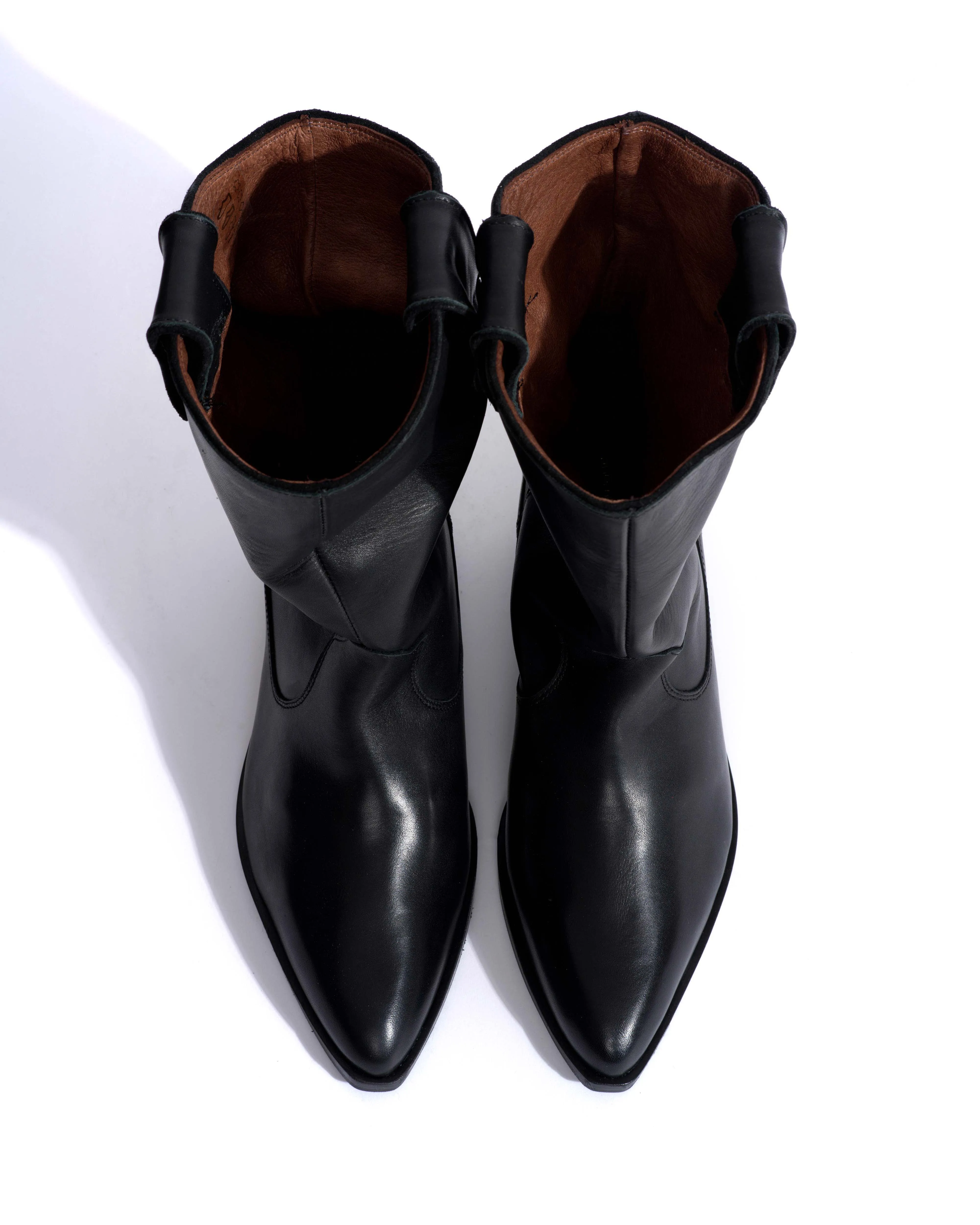 Saseline 35 Soft calf Black sold by Anonymous Copenhagen product image thumbnail 4