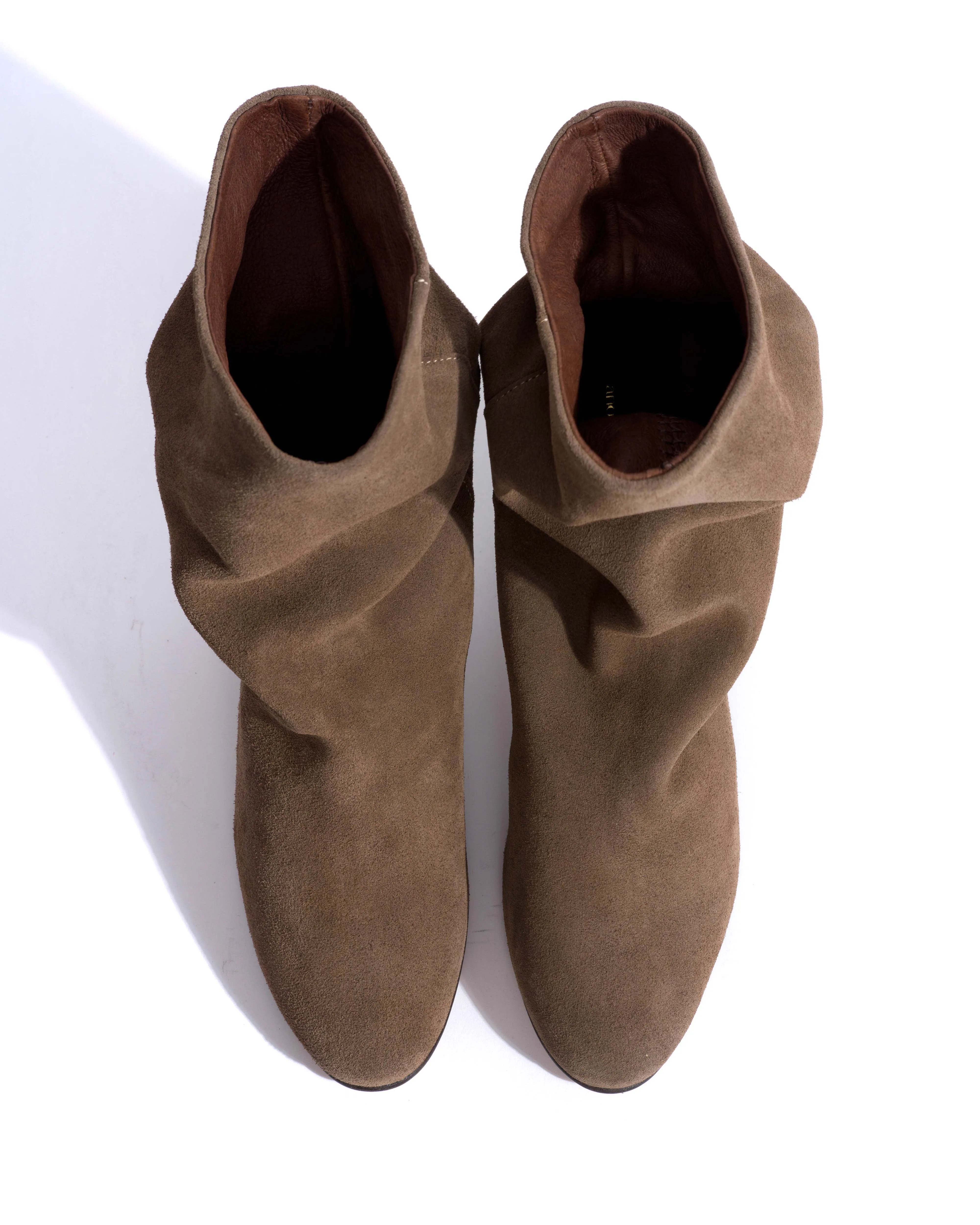 Lully 55 Calf suede Dark taupe sold by Anonymous Copenhagen product image thumbnail 4
