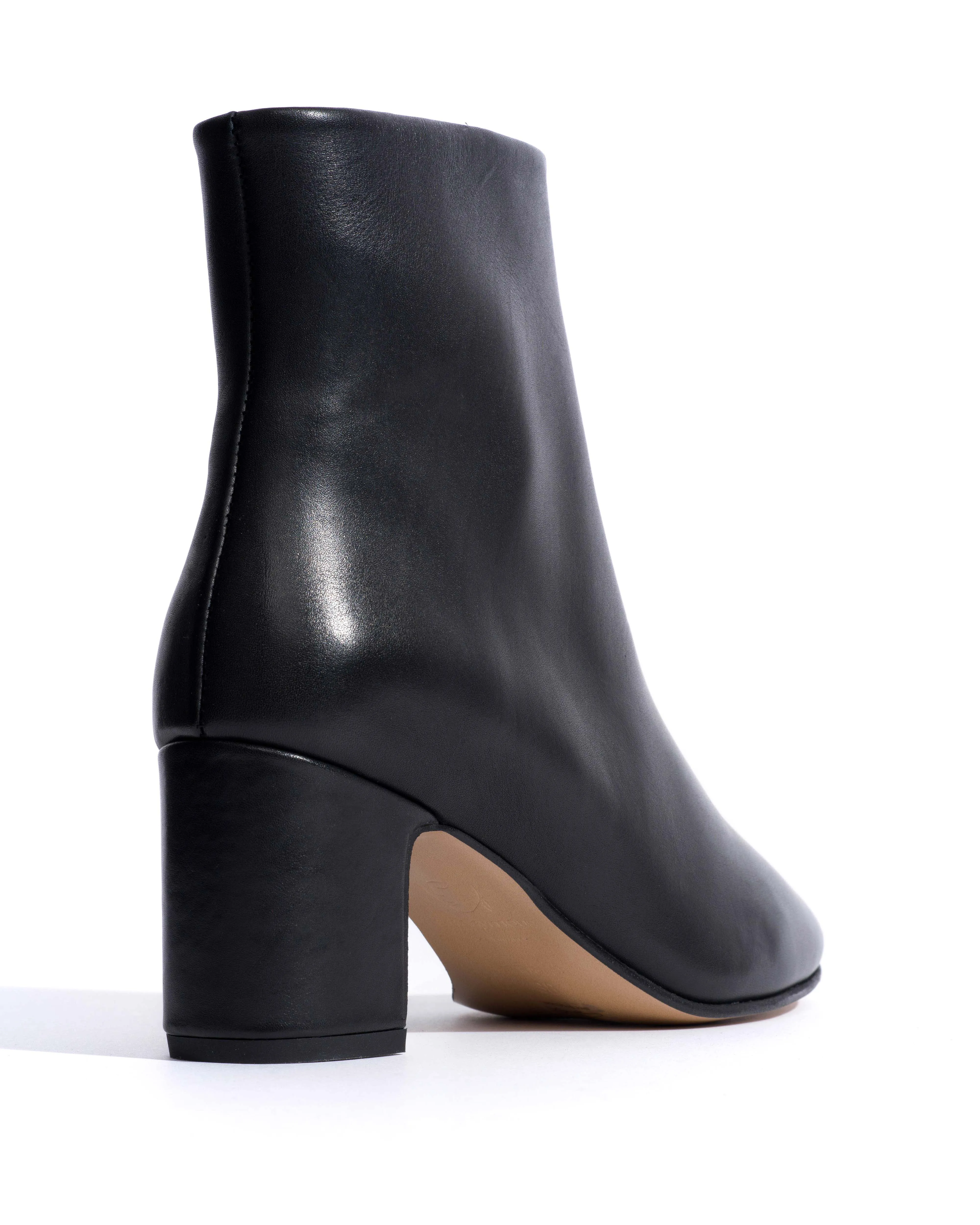 Hanny 55 Soft calf Black sold by Anonymous Copenhagen product image thumbnail 3