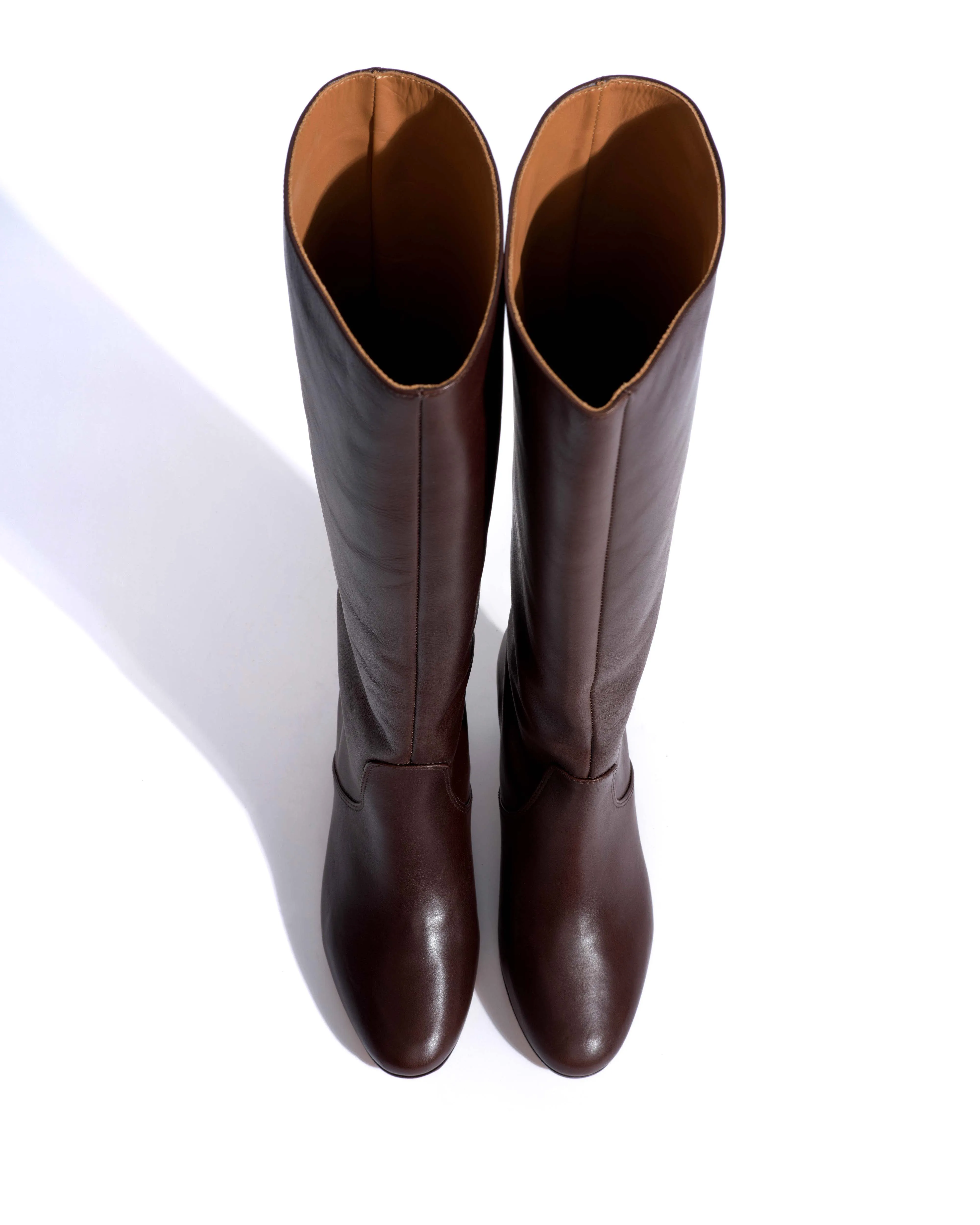 Valle 20 Vegetal soft calf Coffee brown sold by Anonymous Copenhagen product image thumbnail 4