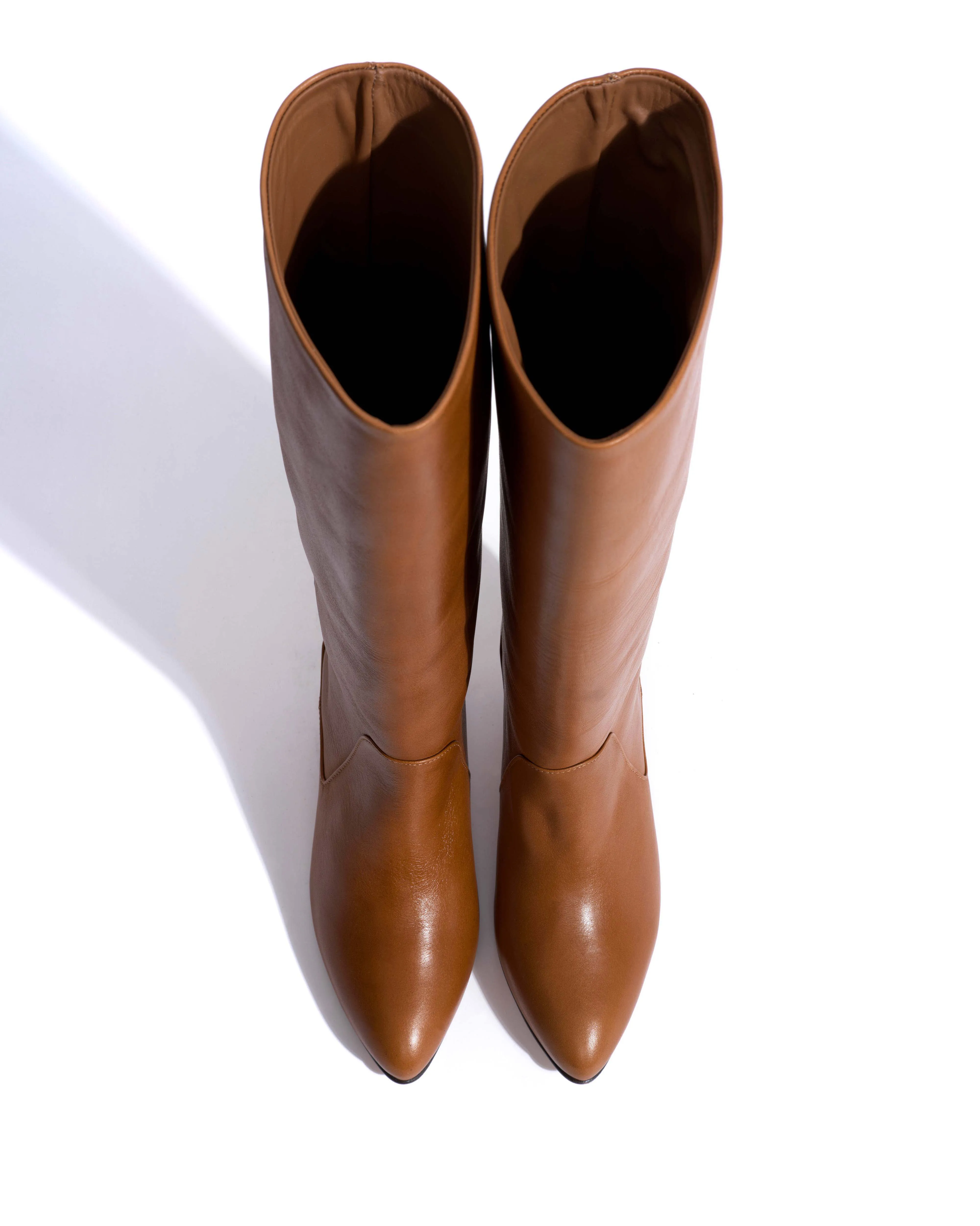 Valle 50 stiletto Vegetal soft calf Cinnamon sold by Anonymous Copenhagen product image thumbnail 4