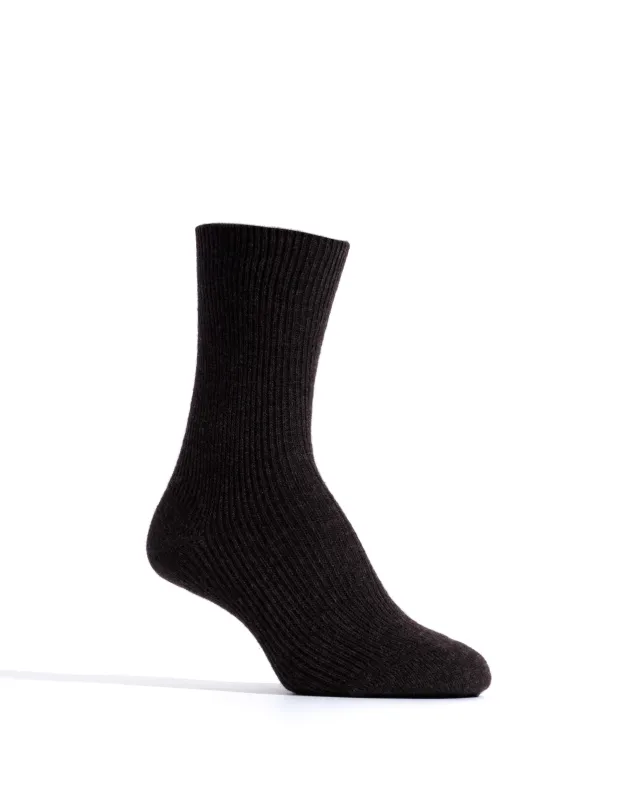 Lanai cashmere socks 70% wool 30% cashmere Espresso brown sold by Anonymous Copenhagen