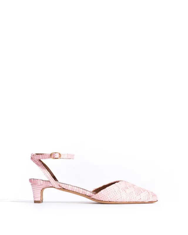 Givia 40 Pleated satin Dreamy pink sold by Anonymous Copenhagen