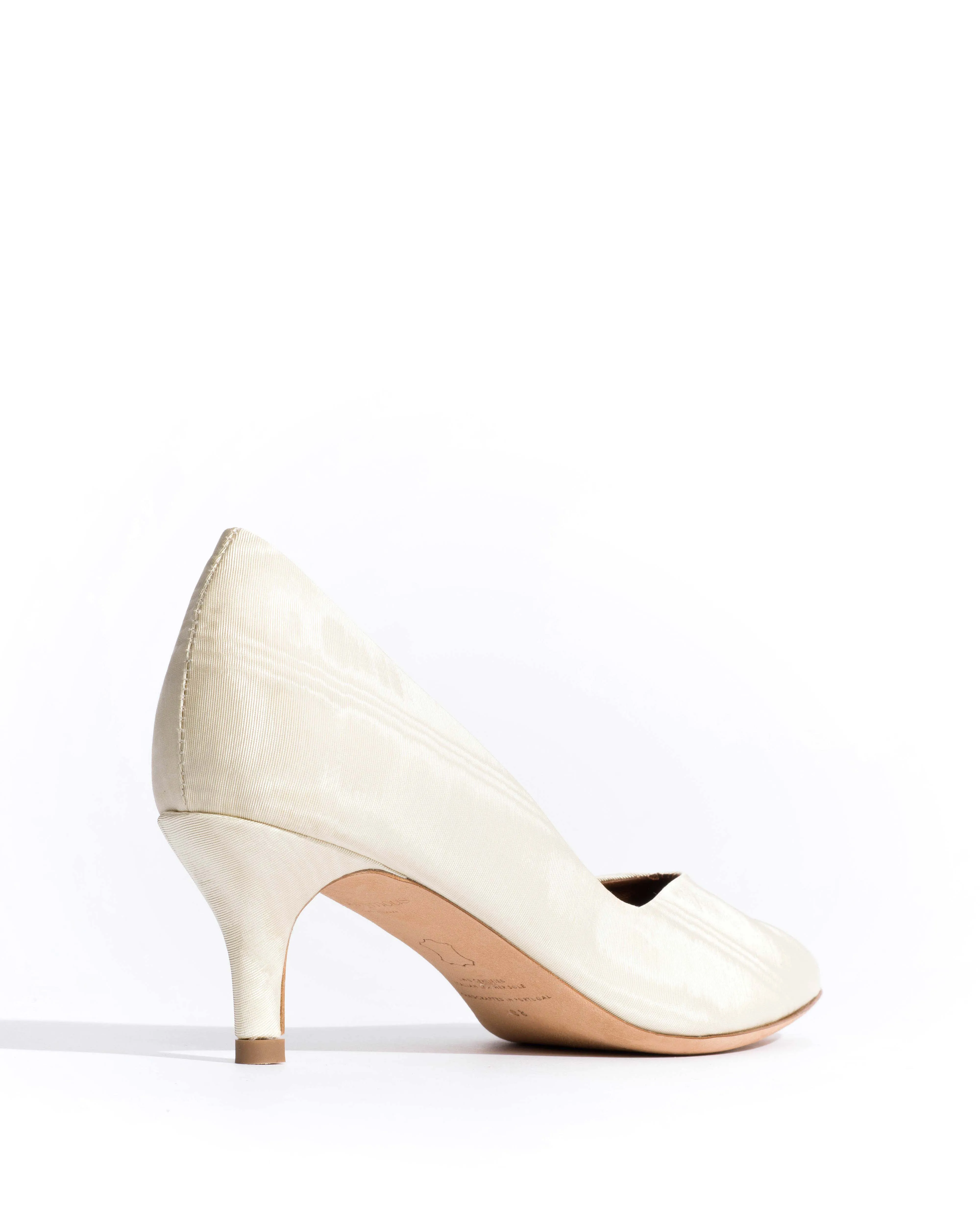 Trini 55 Glossy moire Ivory sold by Anonymous Copenhagen product image thumbnail 3