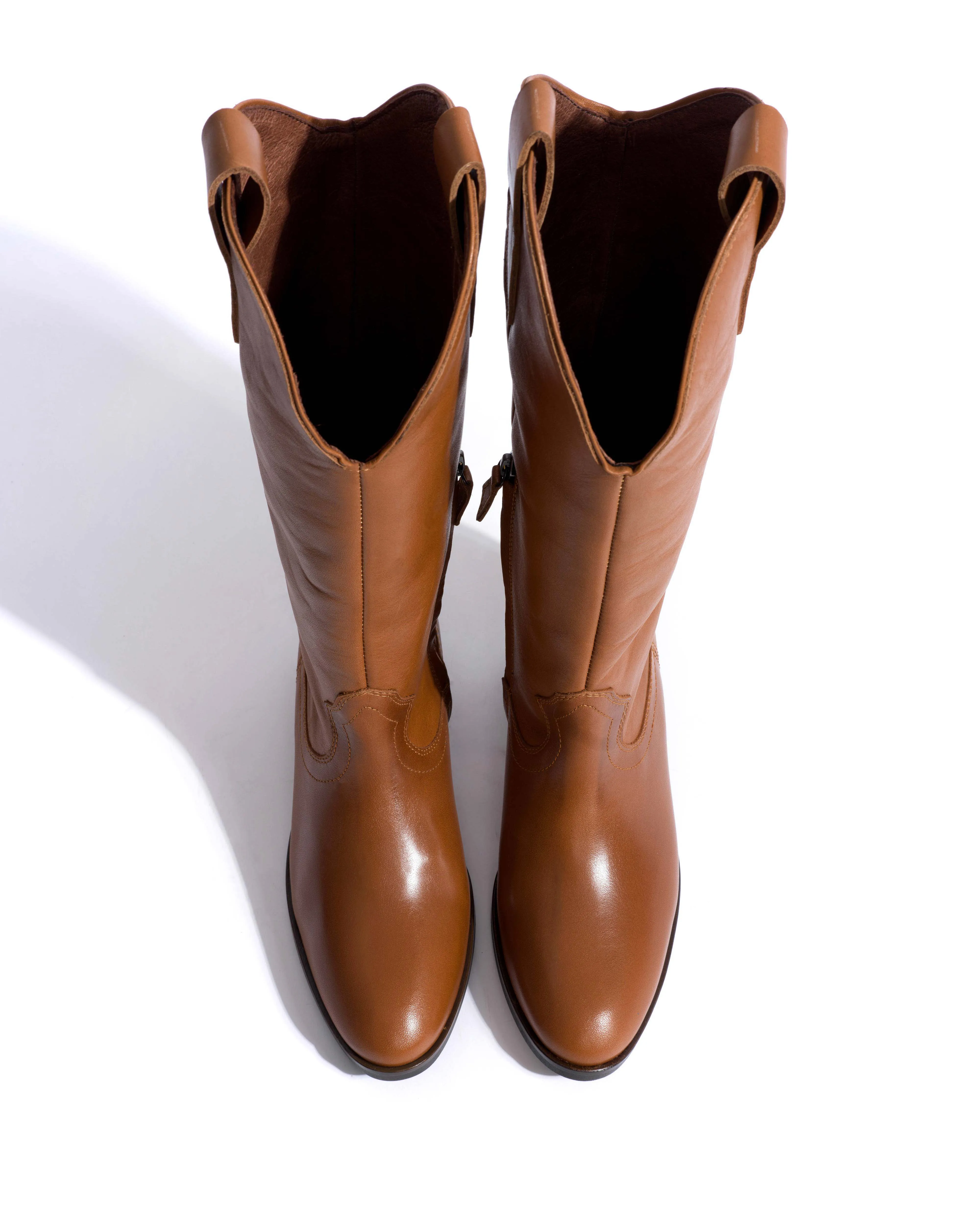 Kanaya 35 Vegetal soft calf Cinnamon sold by Anonymous Copenhagen product image thumbnail 4