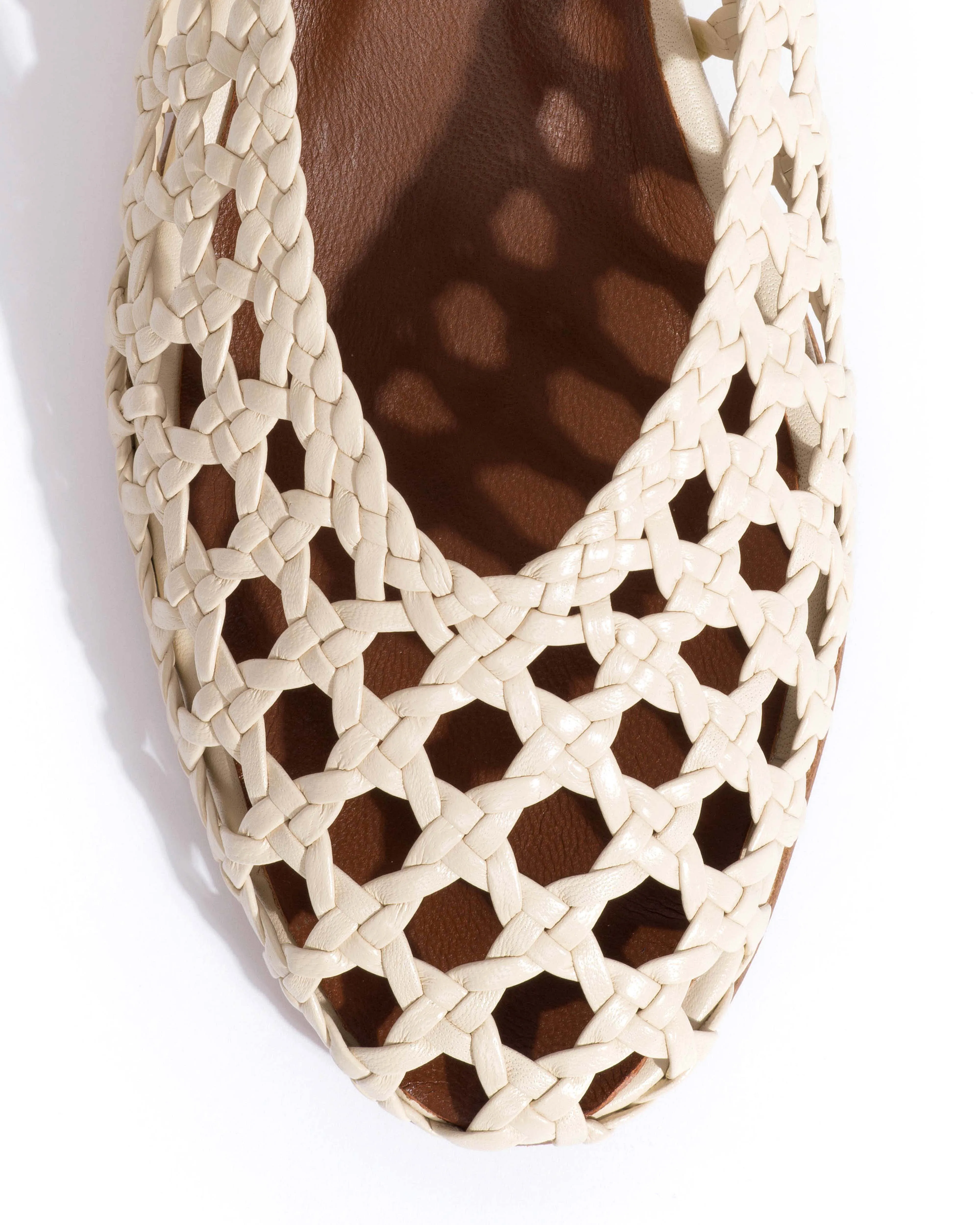 Sessi 40 Hand-braided leather White sand sold by Anonymous Copenhagen product image thumbnail 5