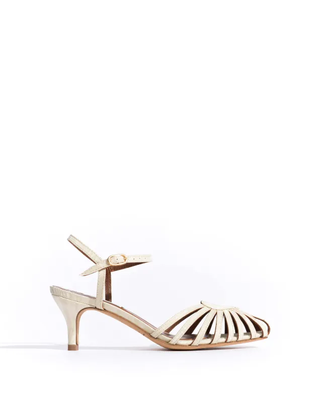 Keesha 55 Glossy moire Ivory sold by Anonymous Copenhagen