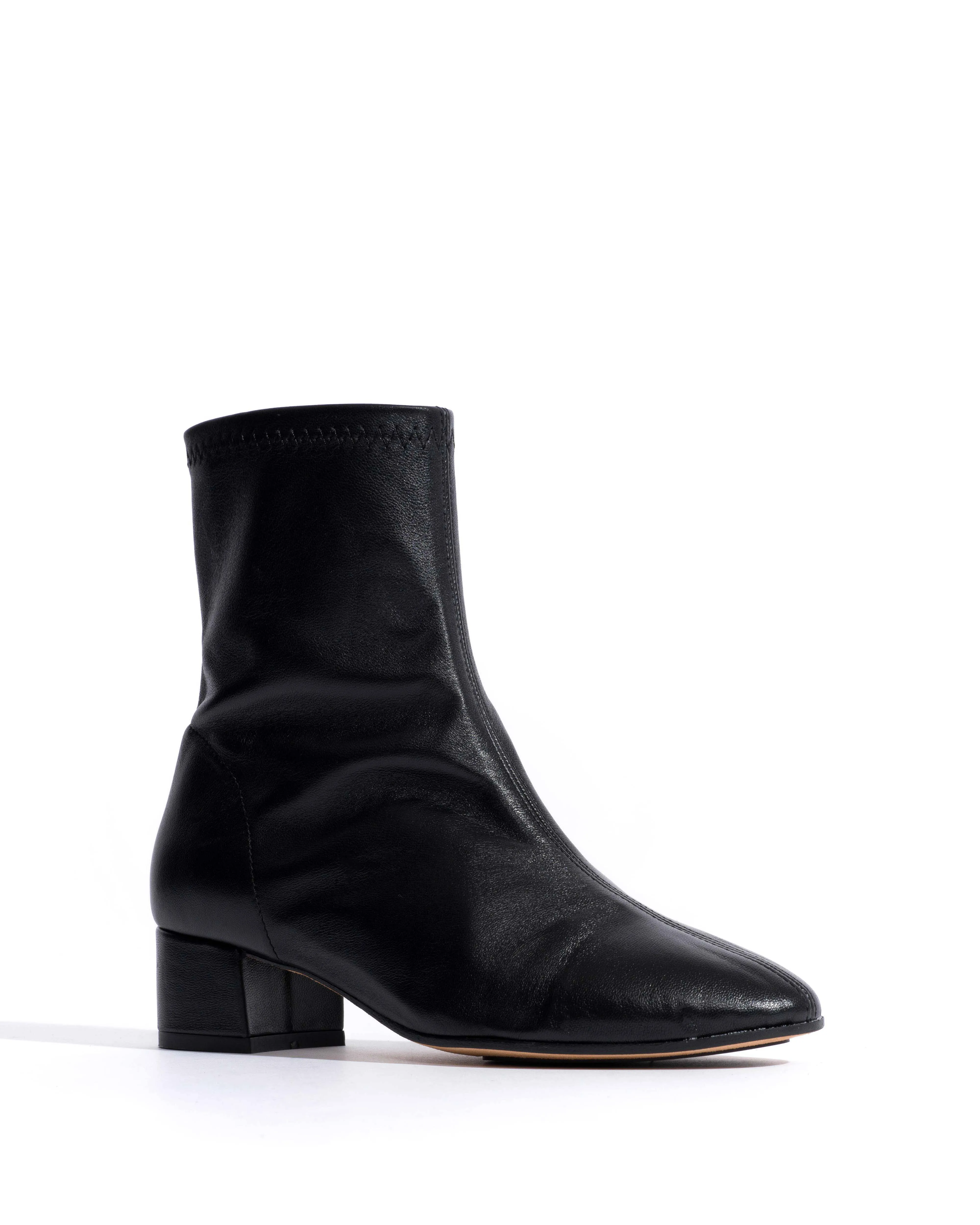 Hanny 40 covered stretch Silky lamb Black sold by Anonymous Copenhagen product image thumbnail 2