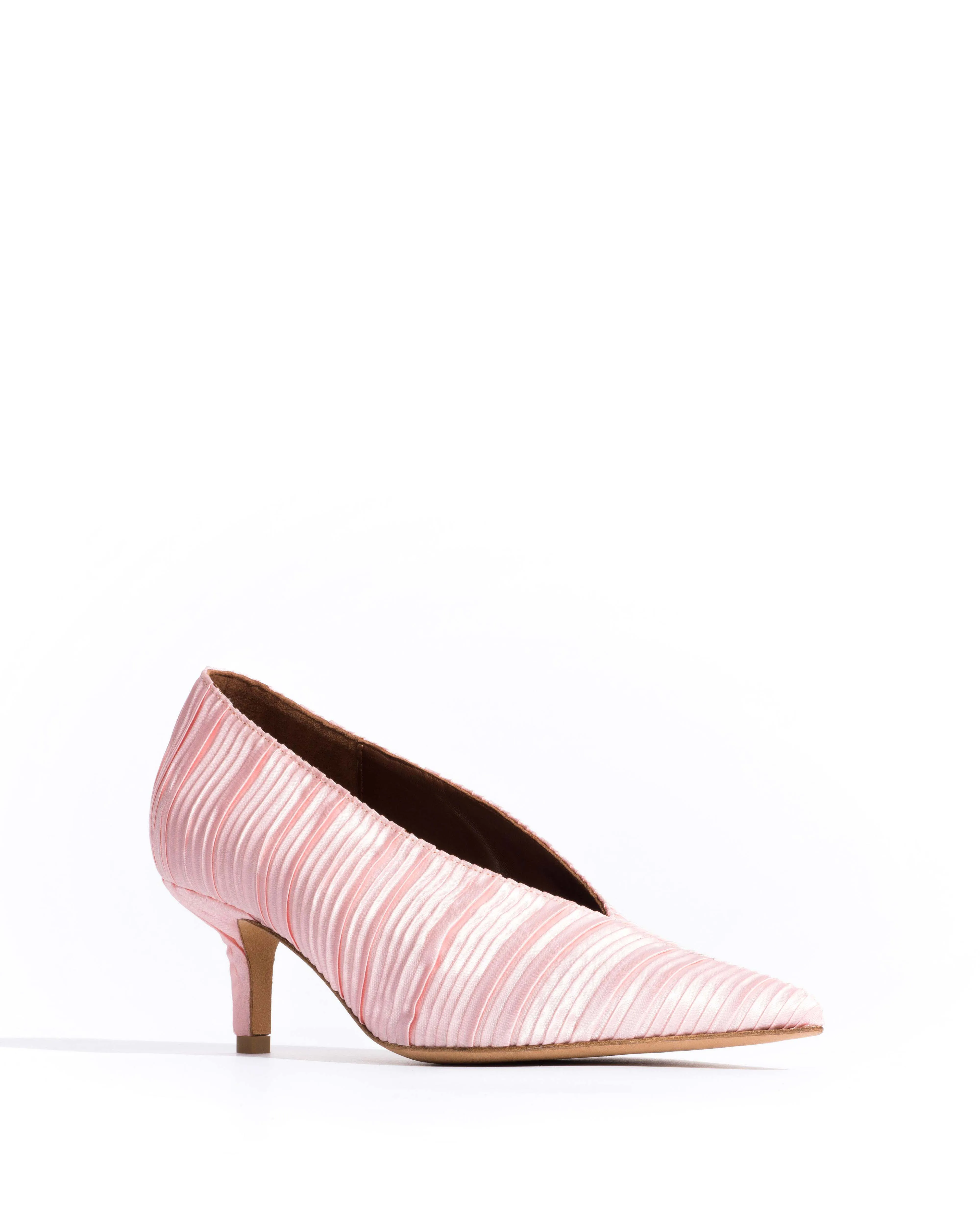 Phia 55 pin Pleated satin Dreamy pink sold by Anonymous Copenhagen product image thumbnail 2