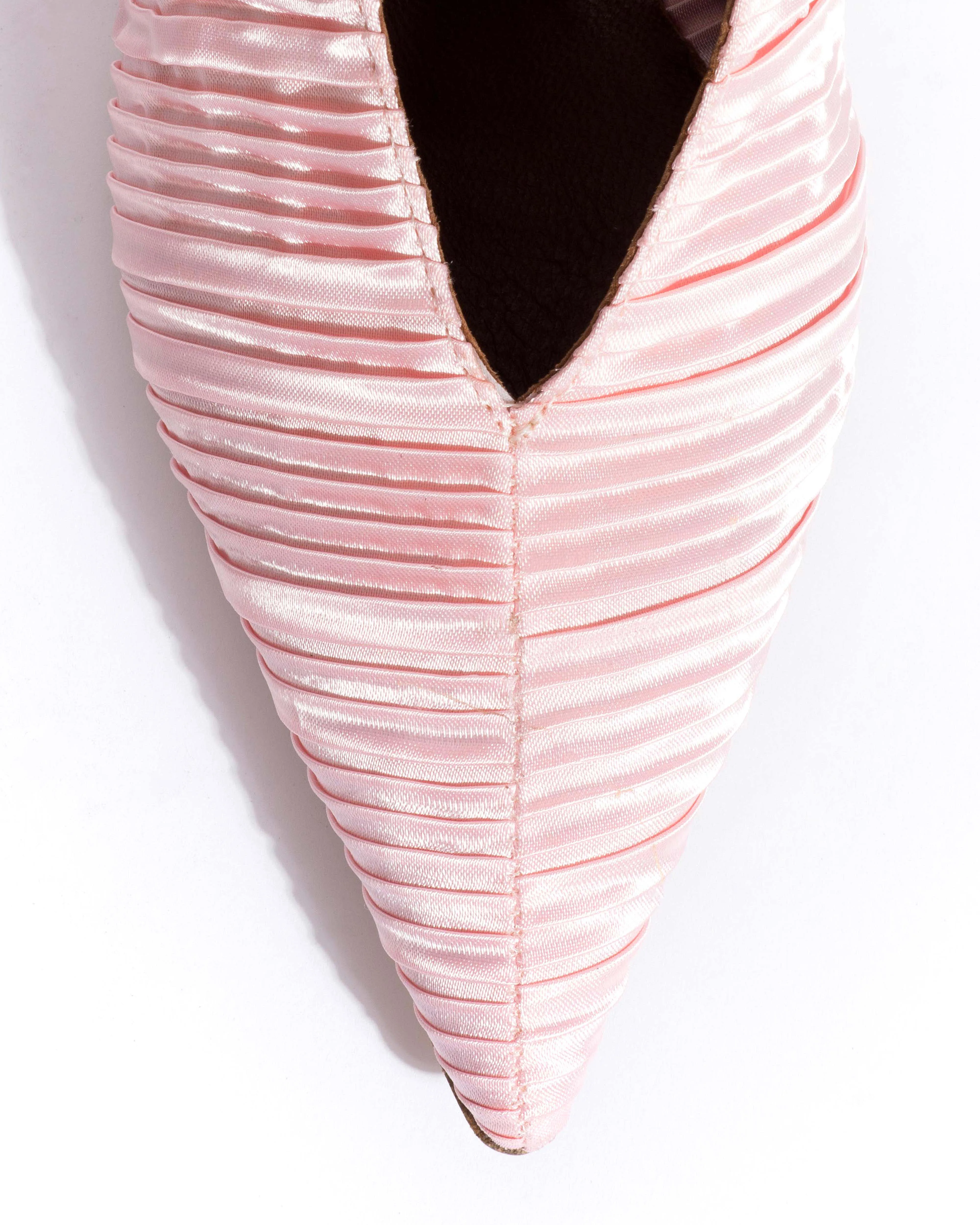 Phia 55 pin Pleated satin Dreamy pink sold by Anonymous Copenhagen product image thumbnail 5