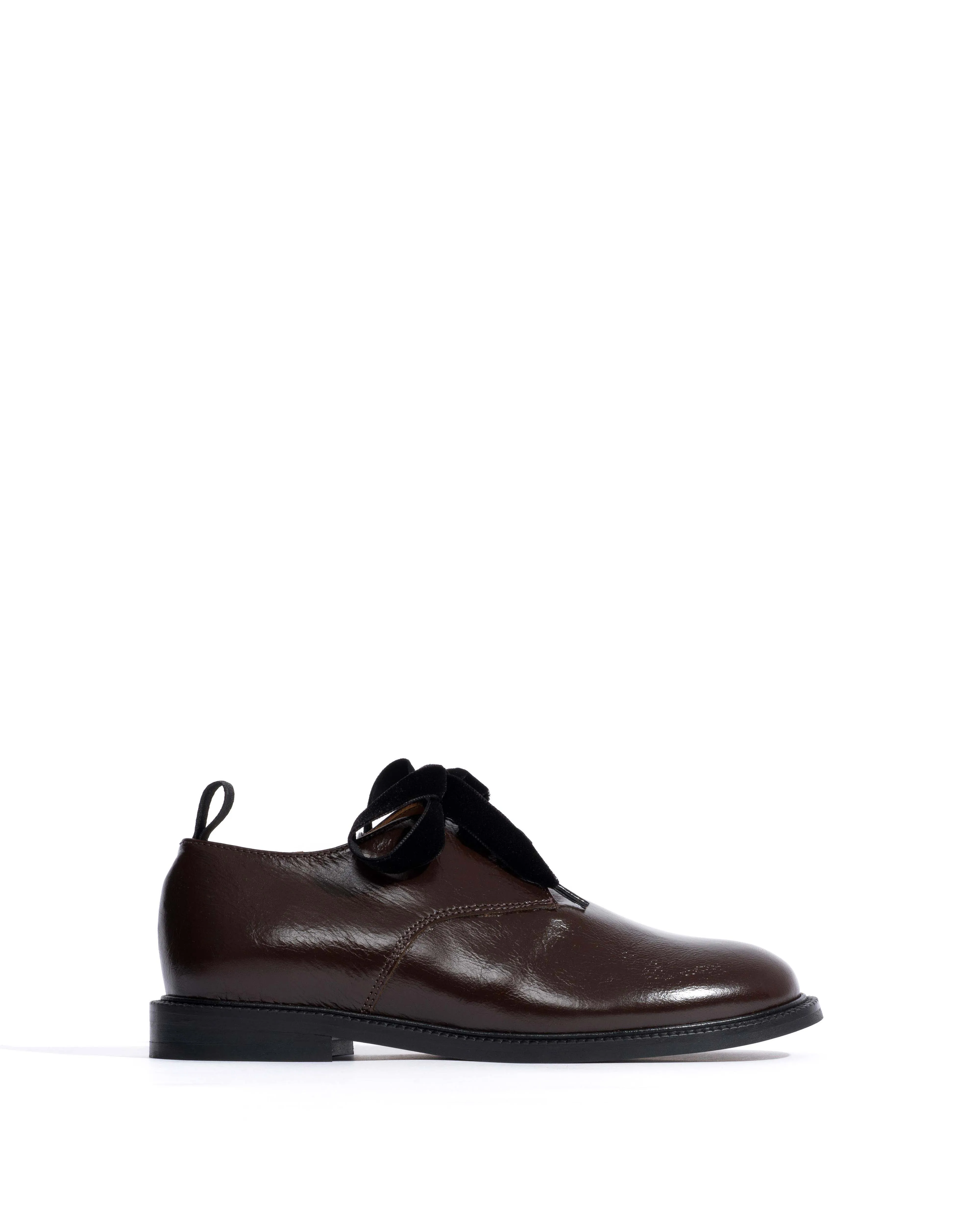 Derb Crinkled soft calf Espresso brown sold by Anonymous Copenhagen